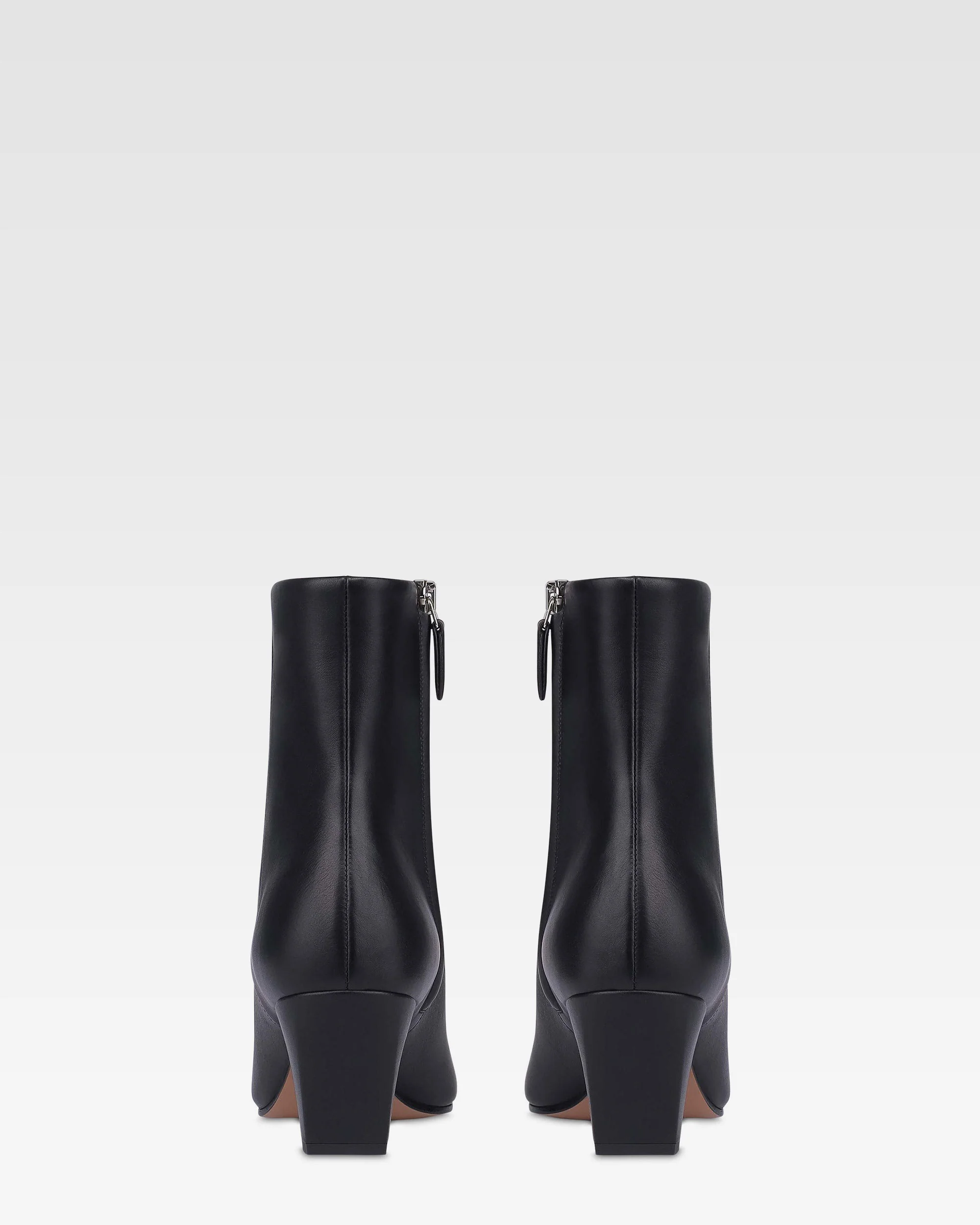 Ankle boots in black calf leather