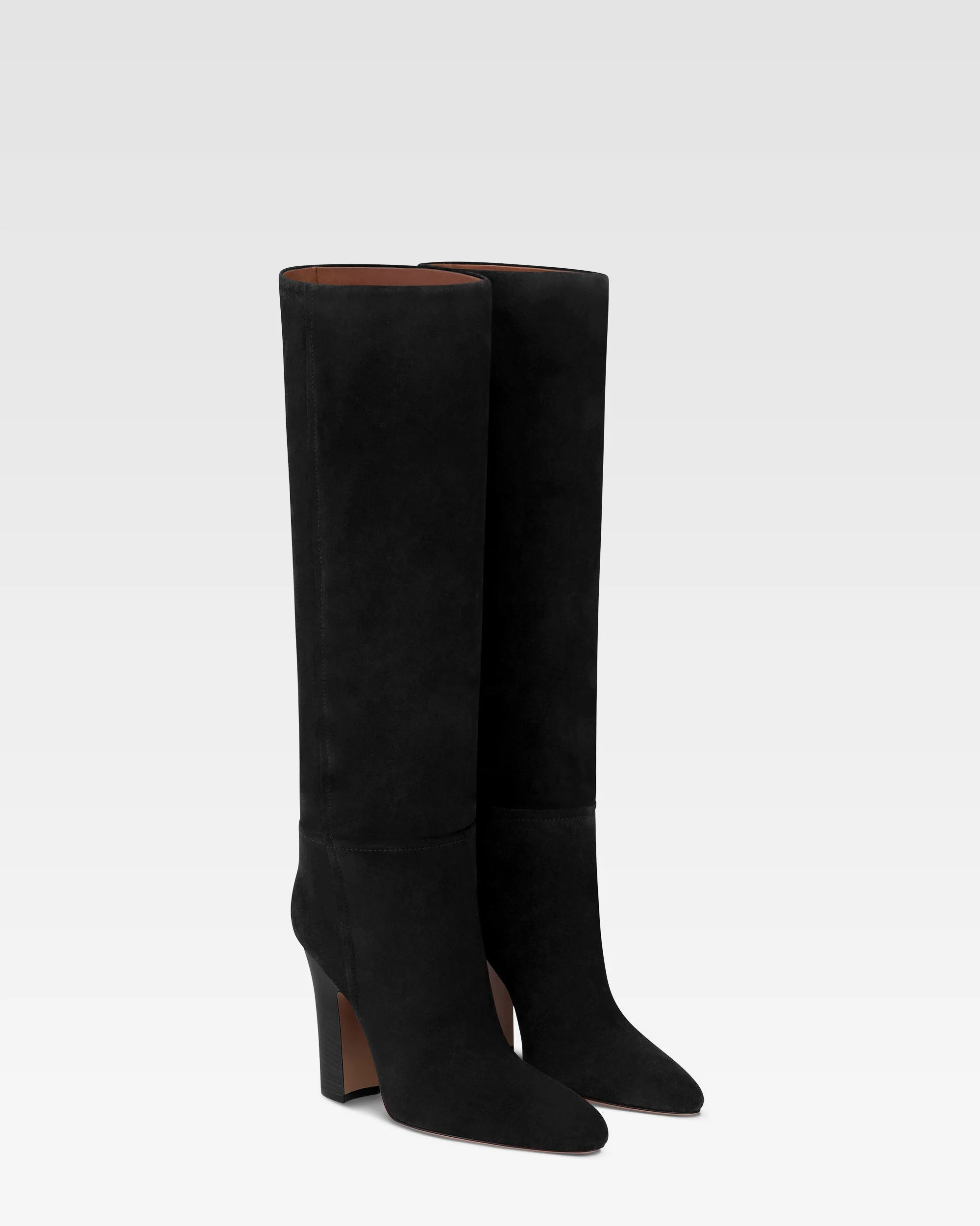 Boots in black calf suede leather