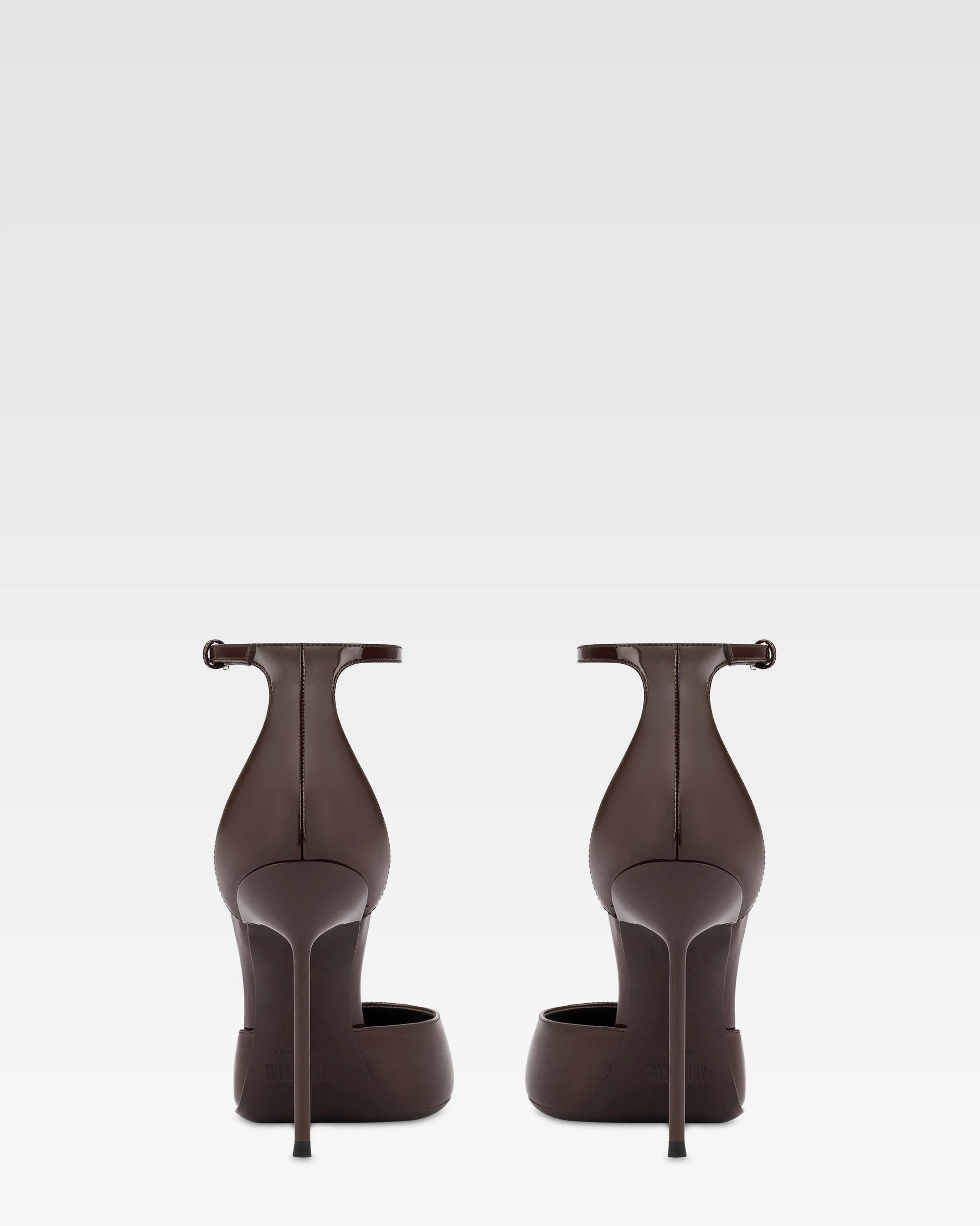 Ankle-strap pumps in ebony patent leather 4 Ankle-strap pumps in ebony patent leather