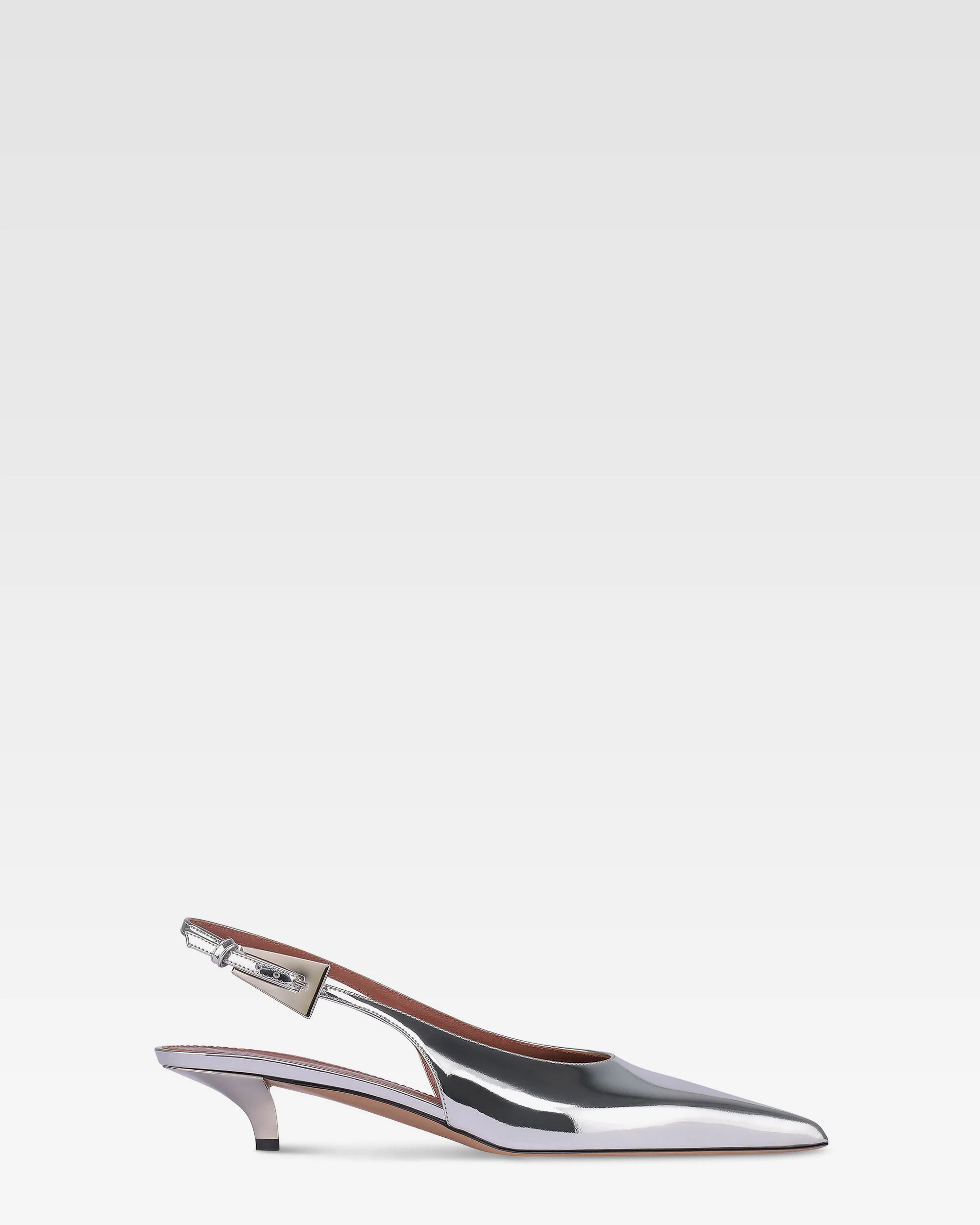 Slingbacks in silver mirror-effect leather
