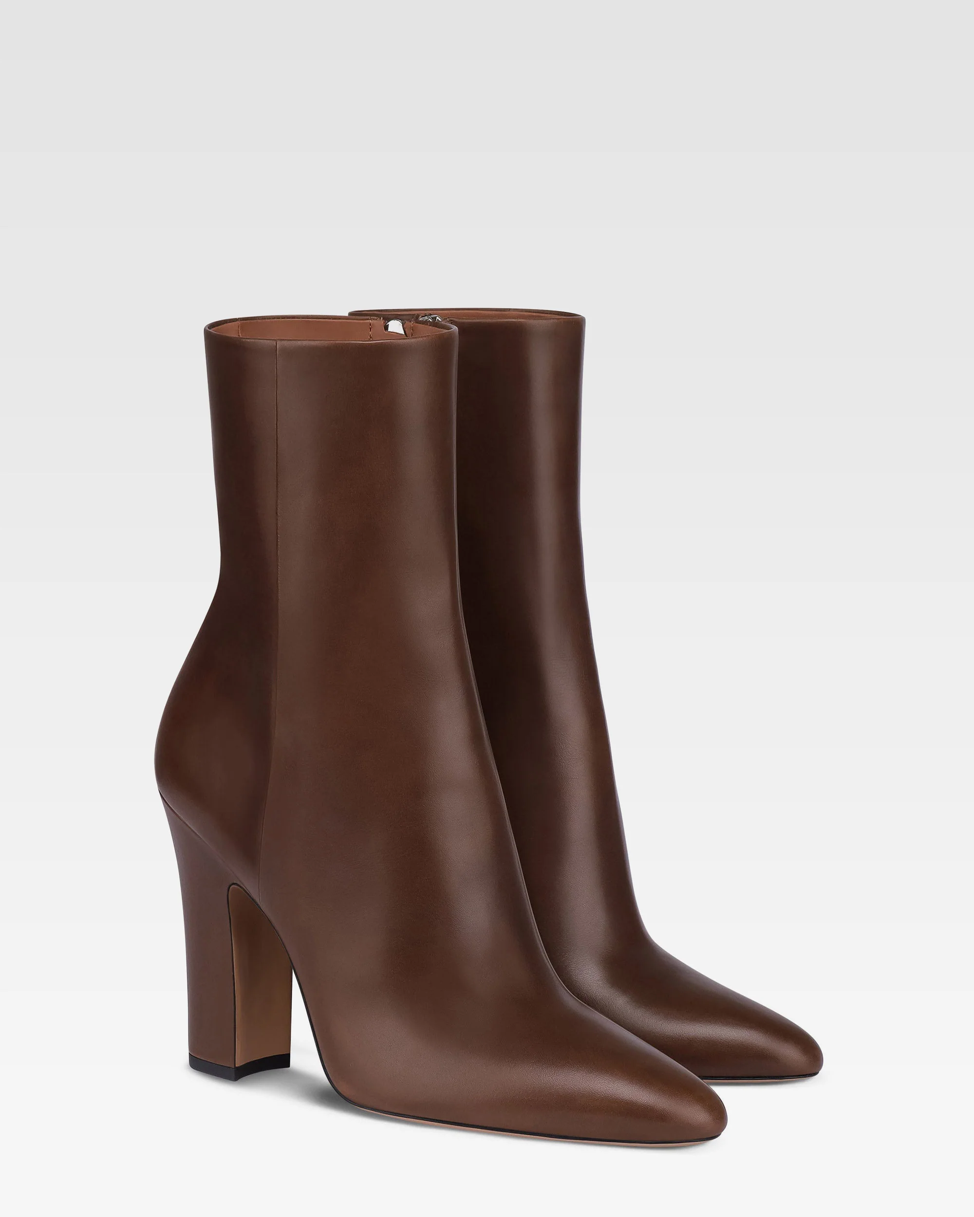 Ankle boots in ebony calf leather