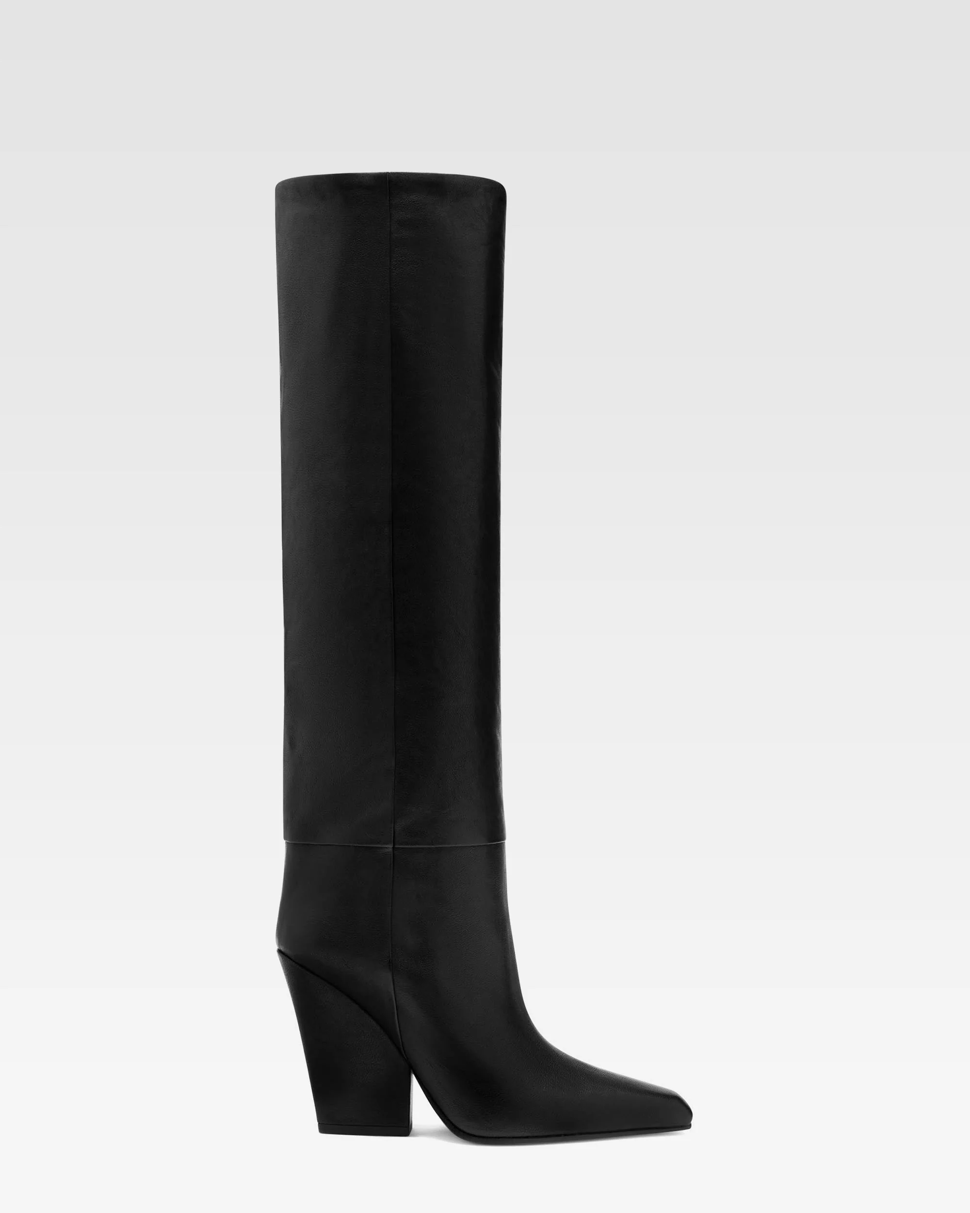 Black texture-effect leather boots