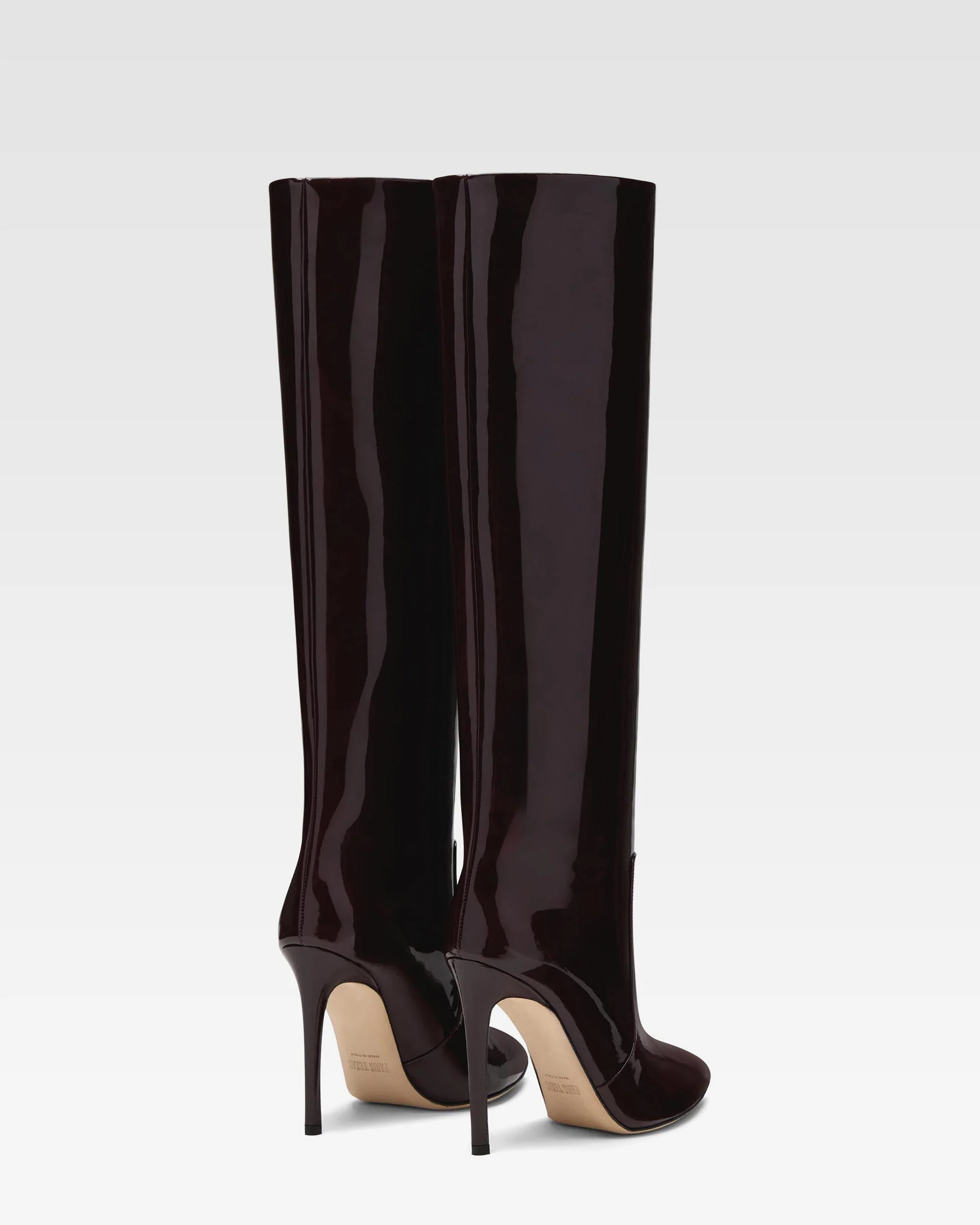 Boots in bordeaux patent 3 Boots in bordeaux patent