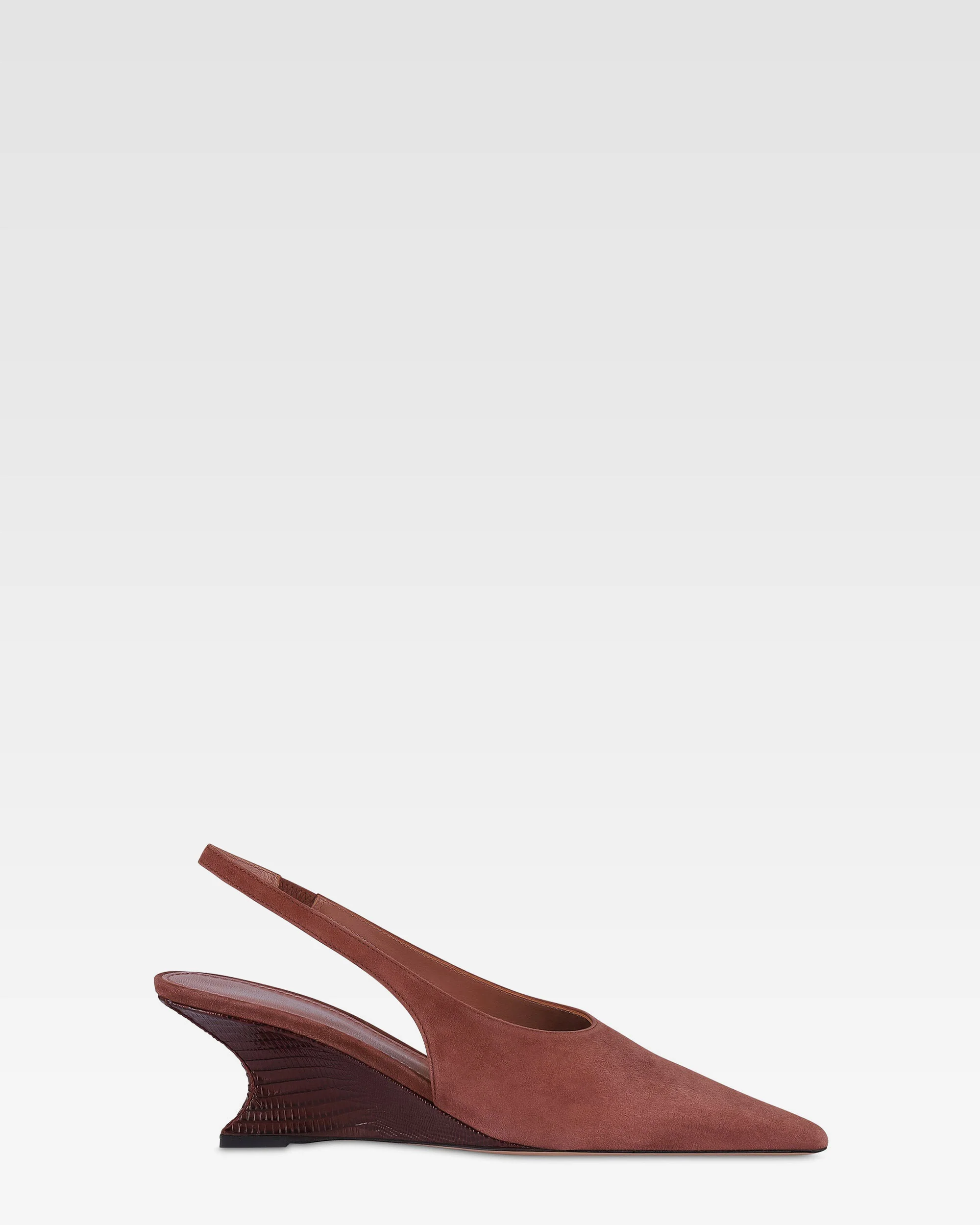 Slingbacks in rouge noir suede leather with lizard print leather heel