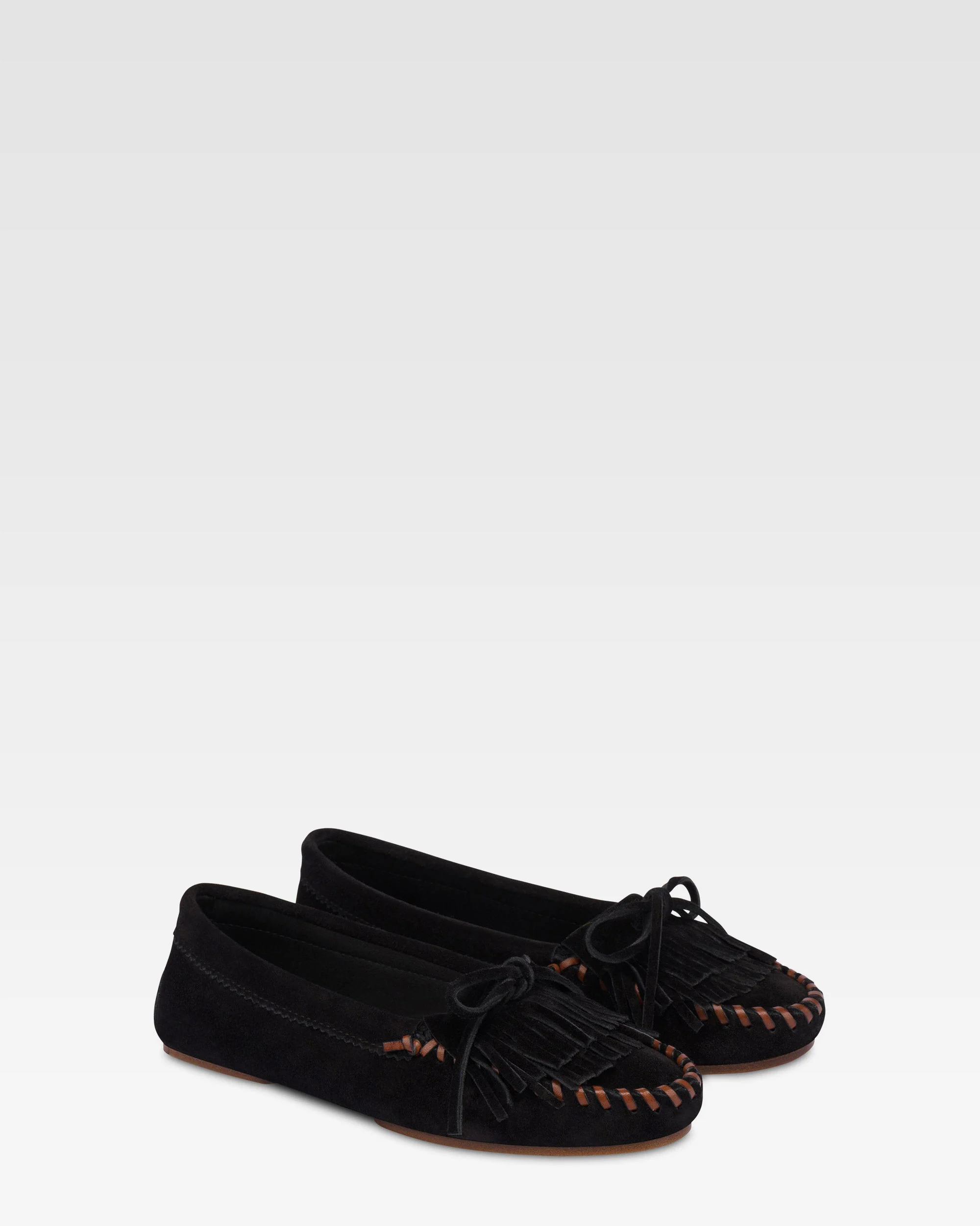 Loafers in black suede leather