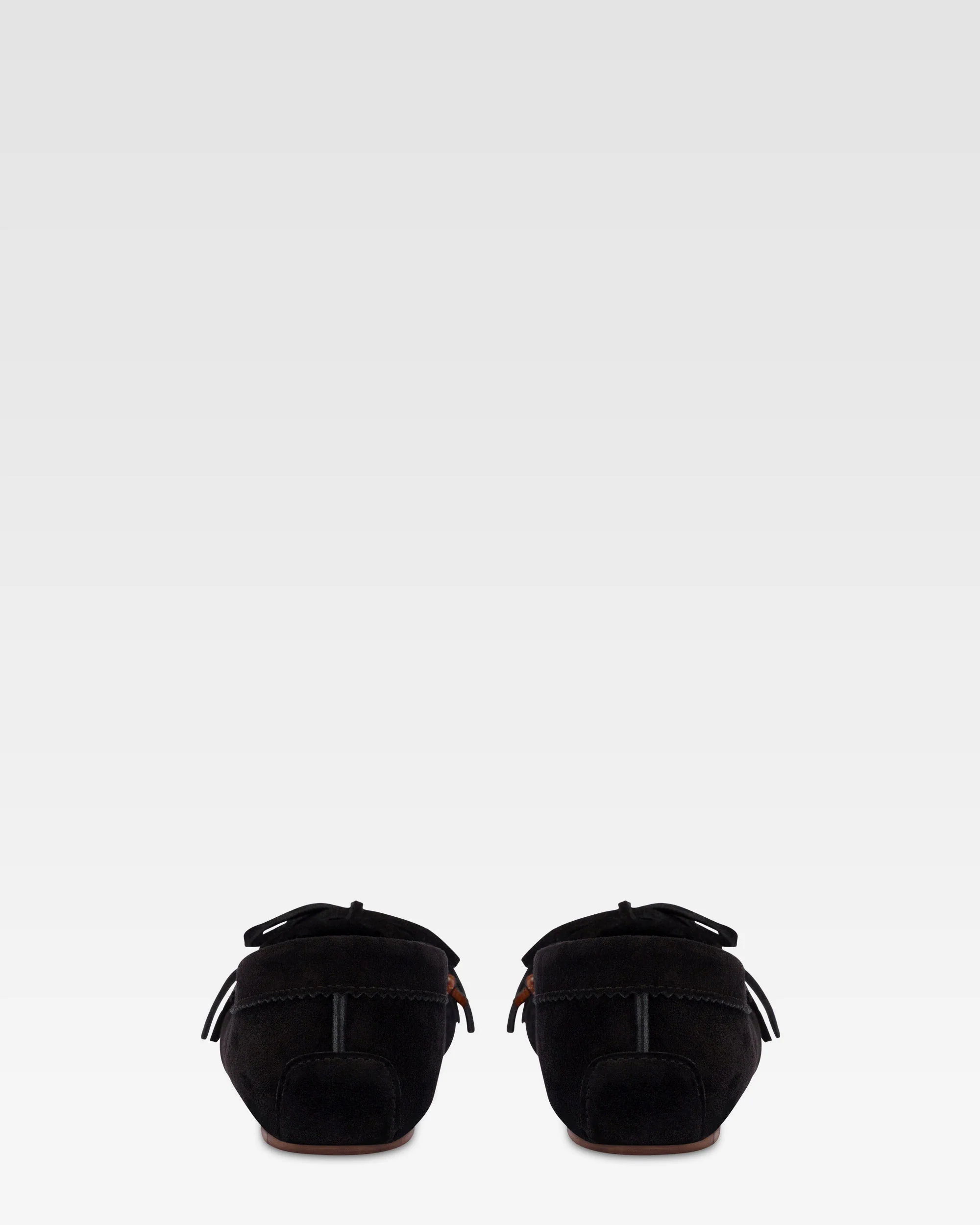 Loafers in black suede leather