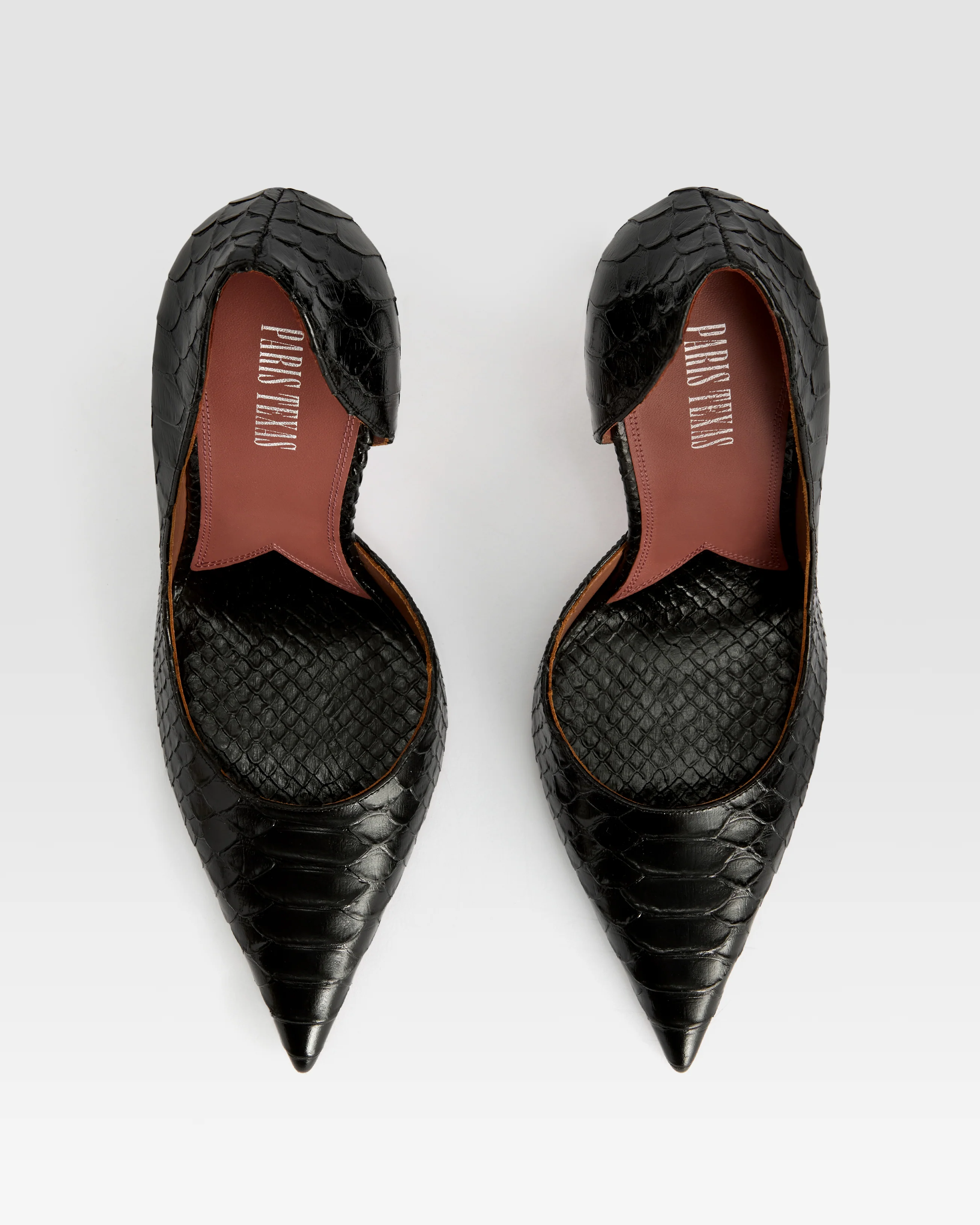 Pumps in black printed python leather 5 Pumps in black printed python leather