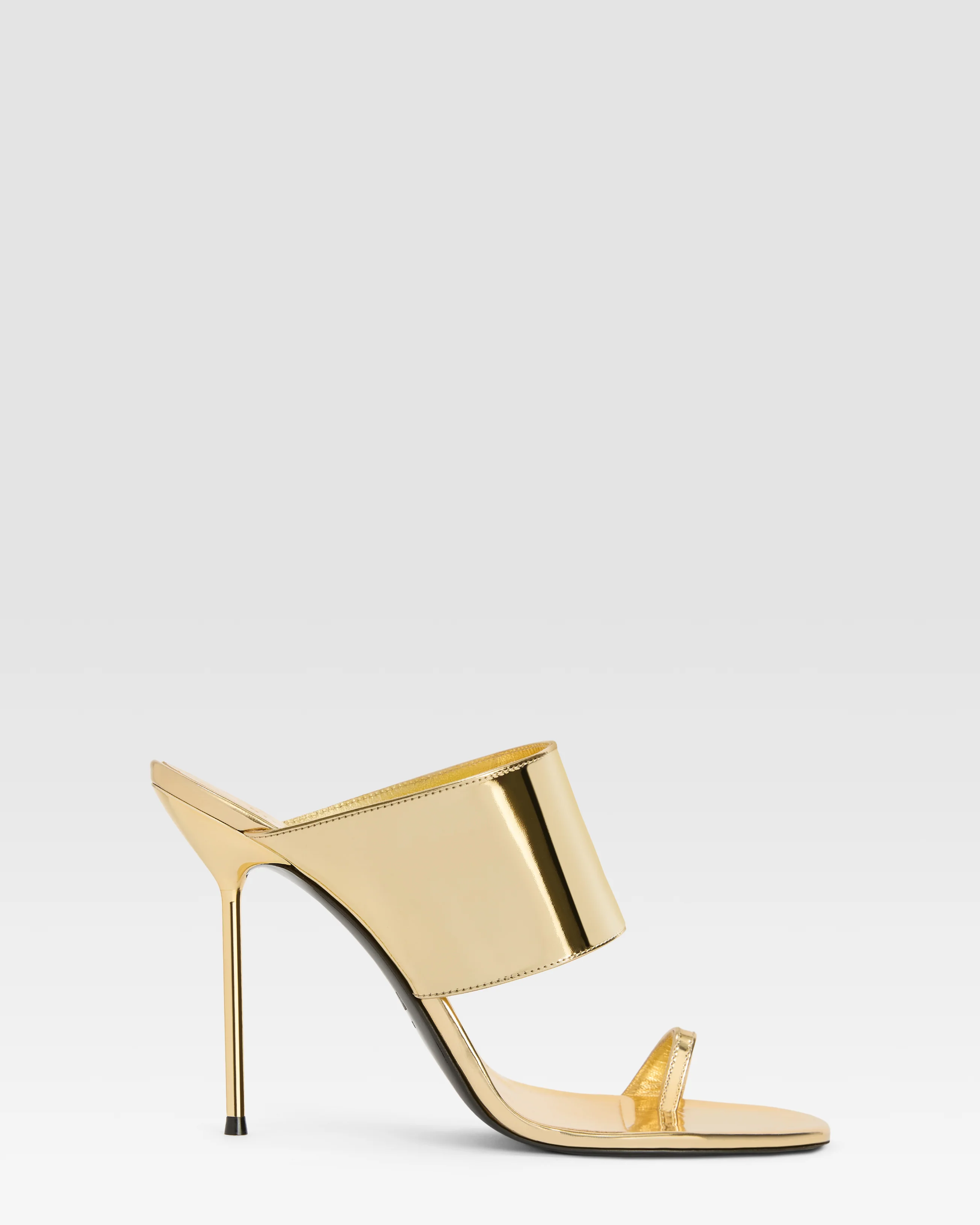 Thong-ring mules in gold, mirror-effect leather