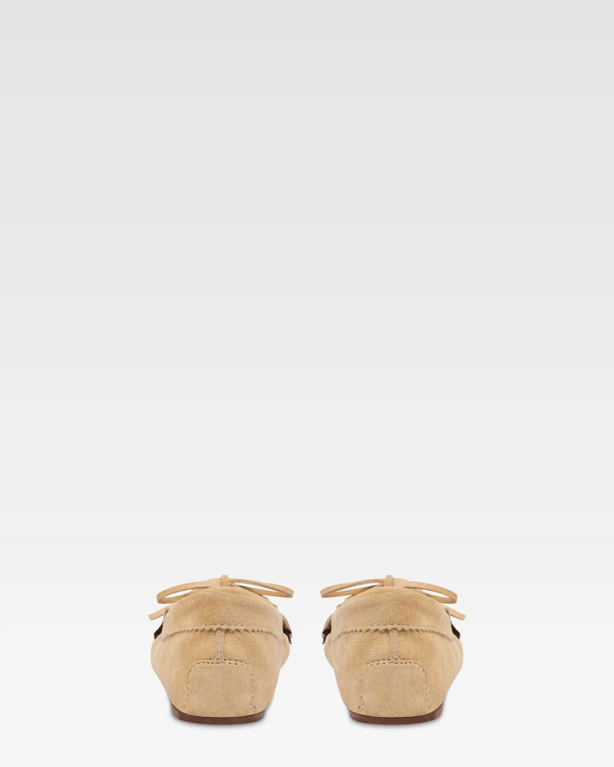 Loafers in ecru suede leather 4 Loafers in ecru suede leather