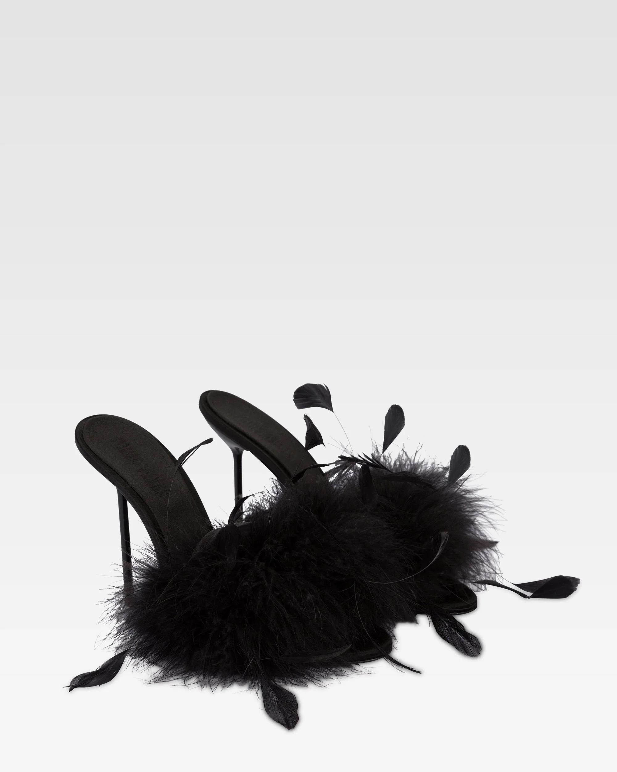 Mules in black satin