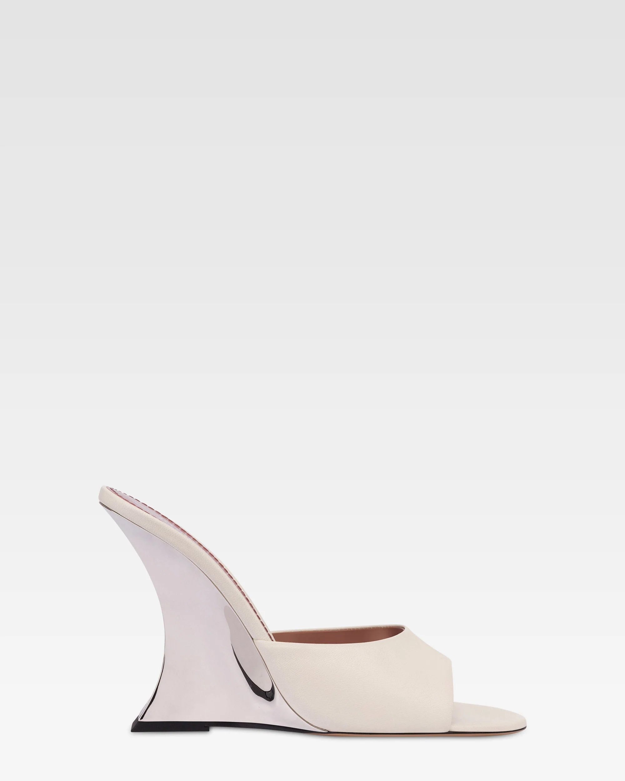 Mules in off-white and silver leather