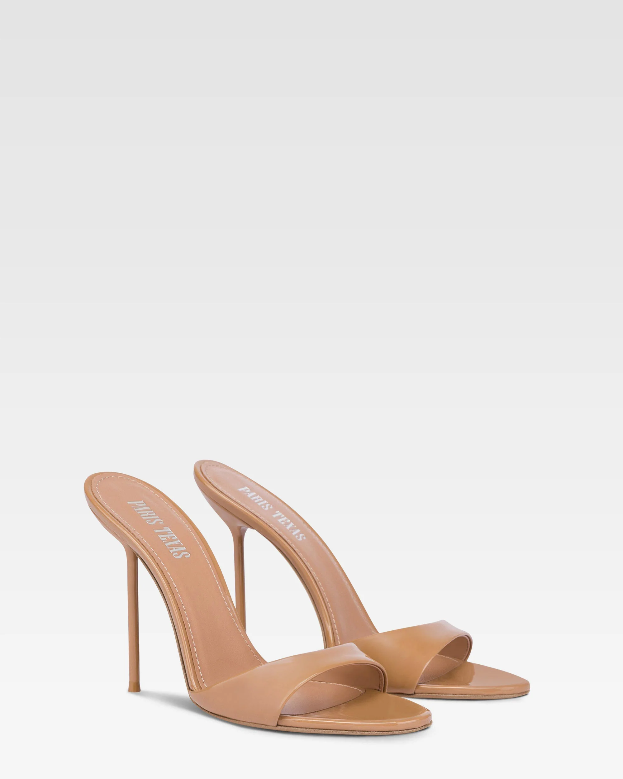 Almond-toe mules in patent caramel leather