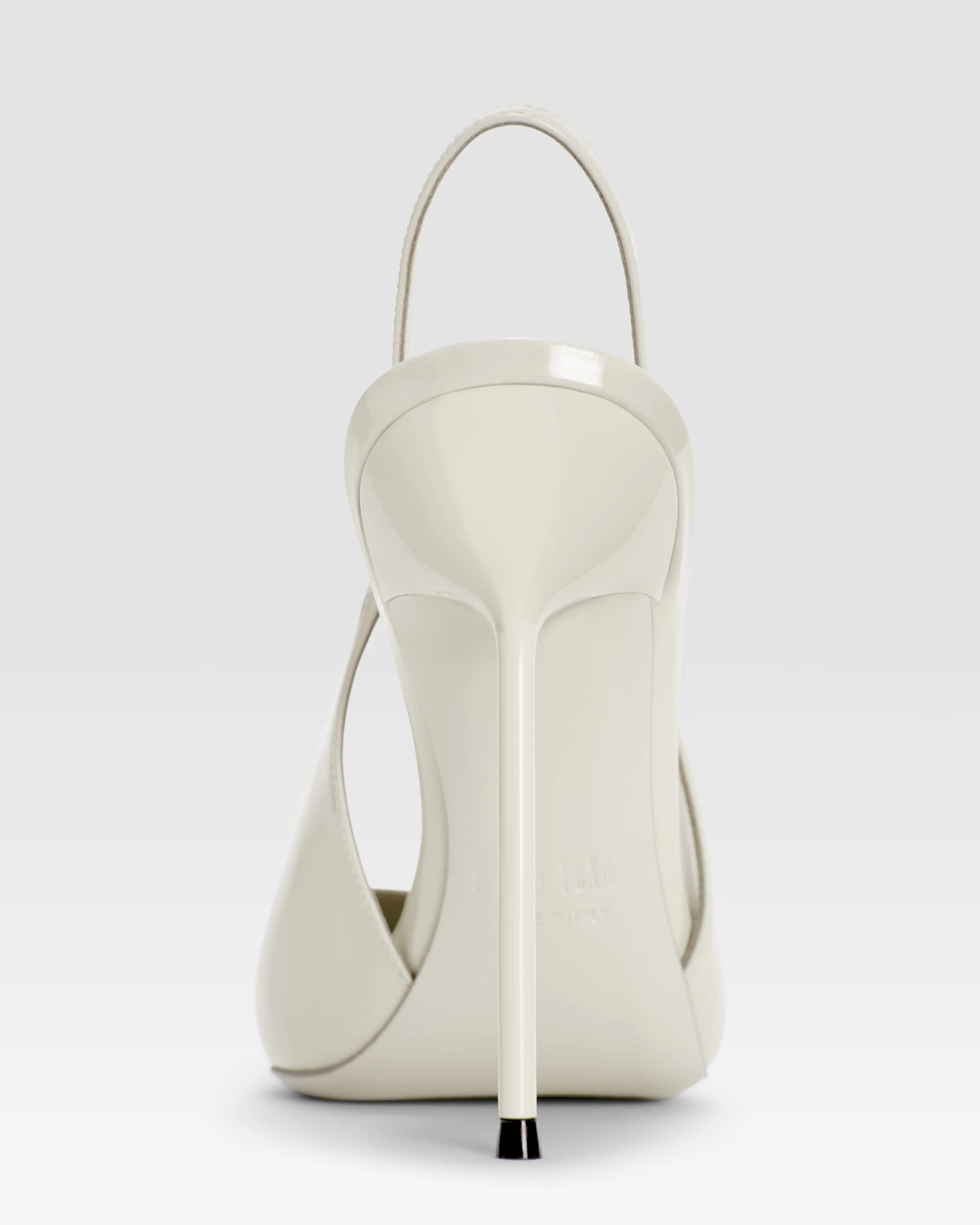 Slingbacks in optic white patent leather