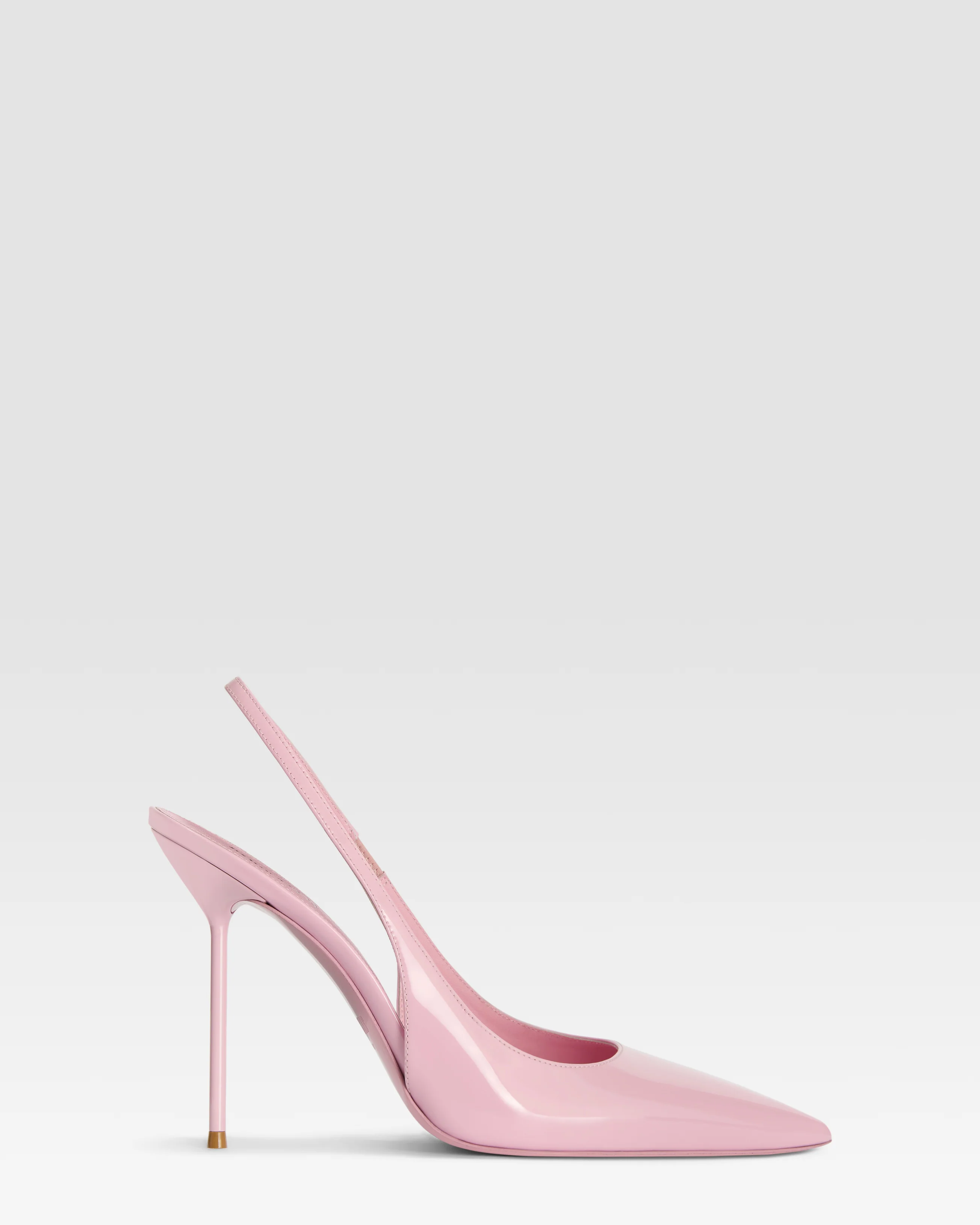 Slingbacks in petal pink patent leather