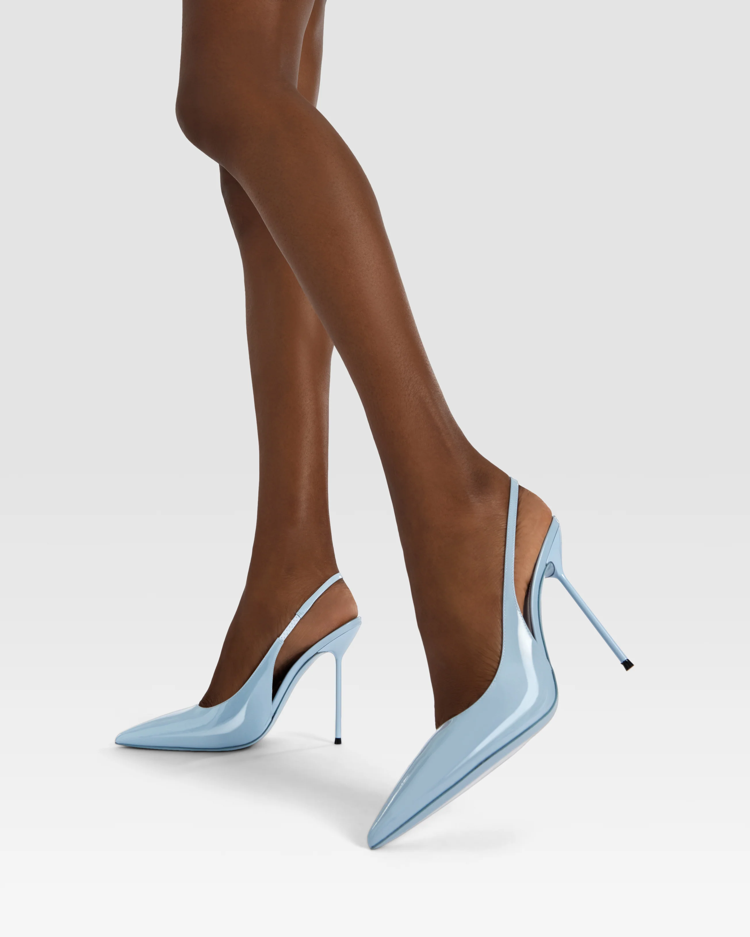 Slingbacks in denim-colored patent leather 6 Slingbacks in denim-colored patent leather