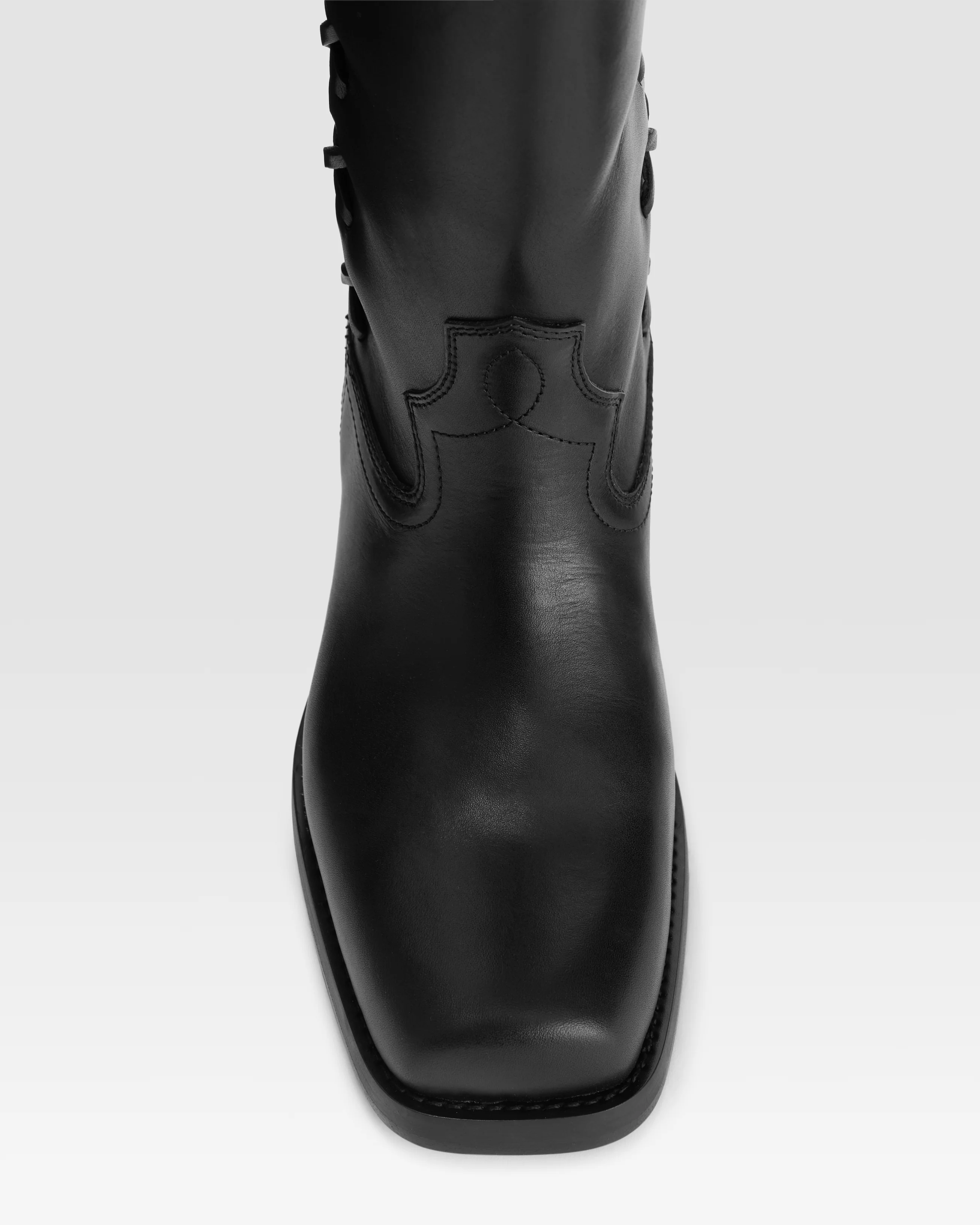 Boots in black calf leather 4 Boots in black calf leather