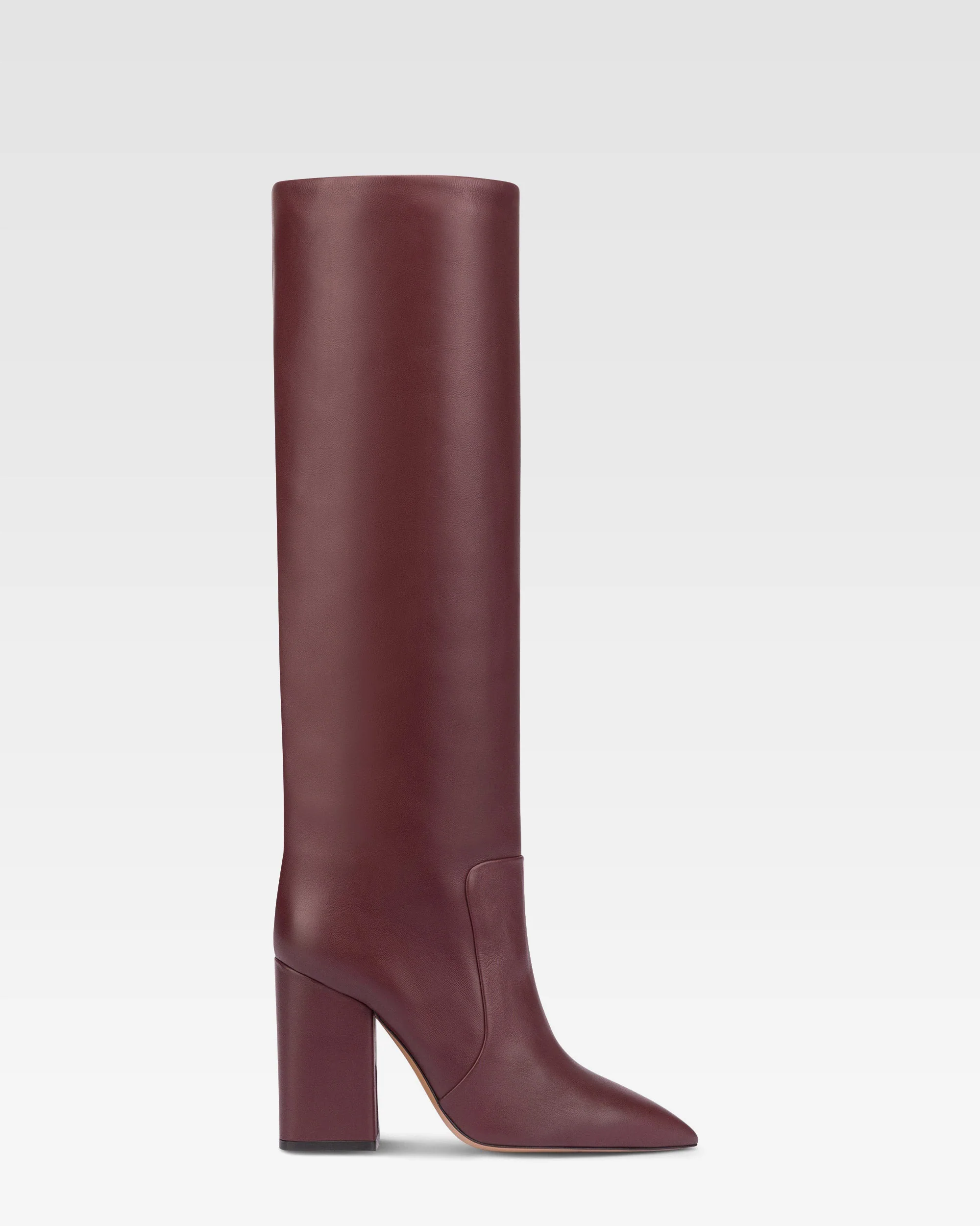 Knee-high boots in smooth burgundy leather