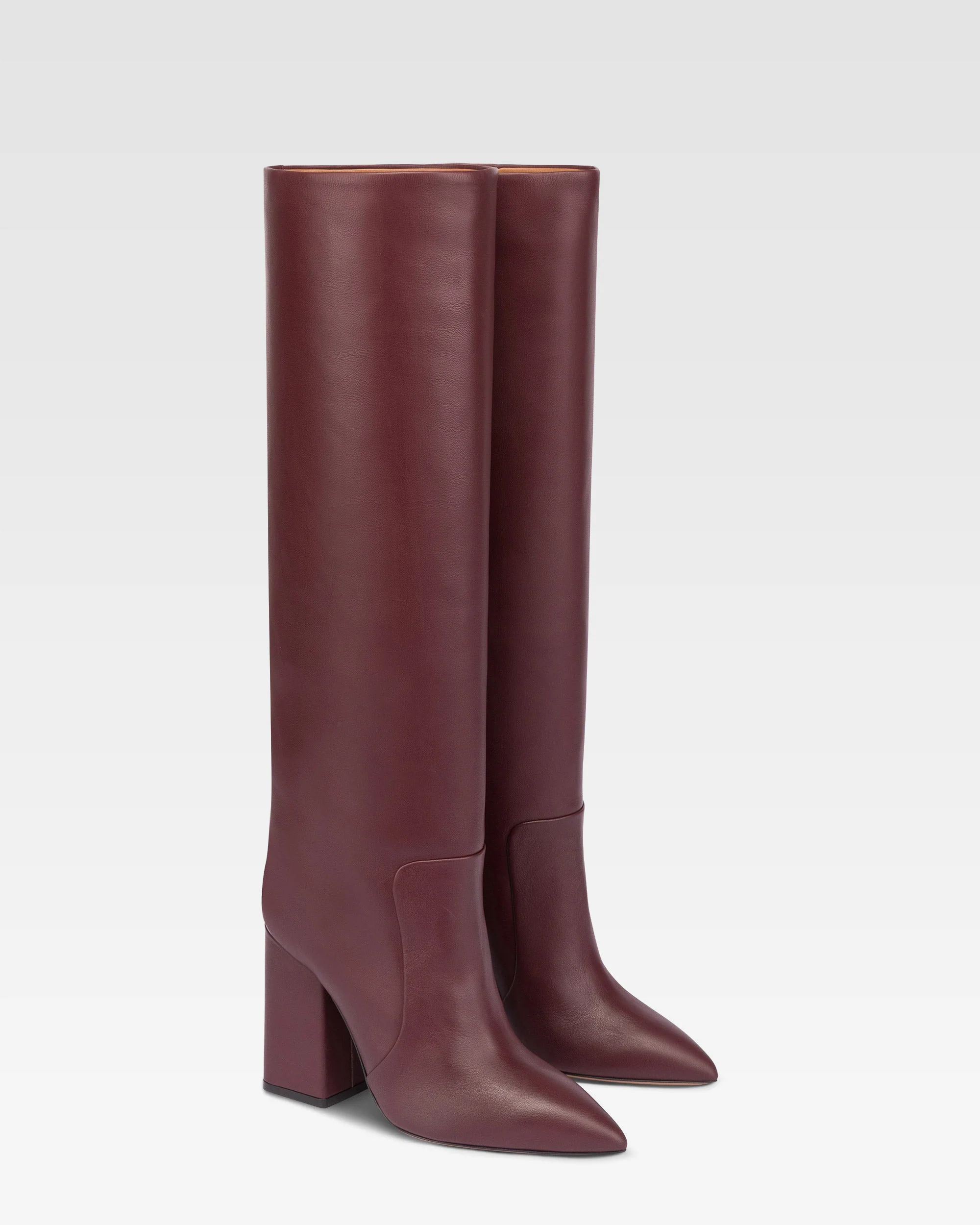 Knee-high boots in smooth burgundy leather