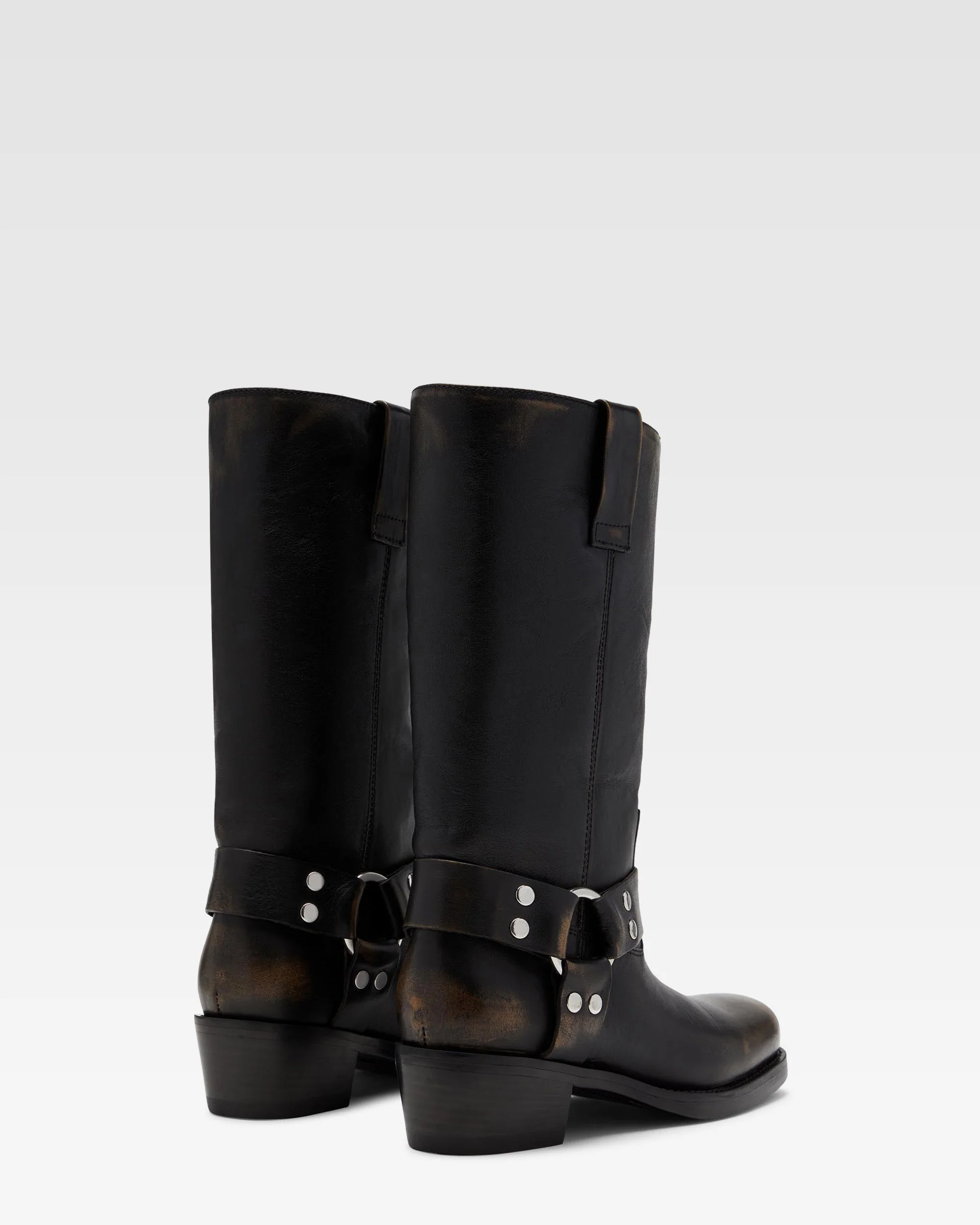 Black brushed leather boots