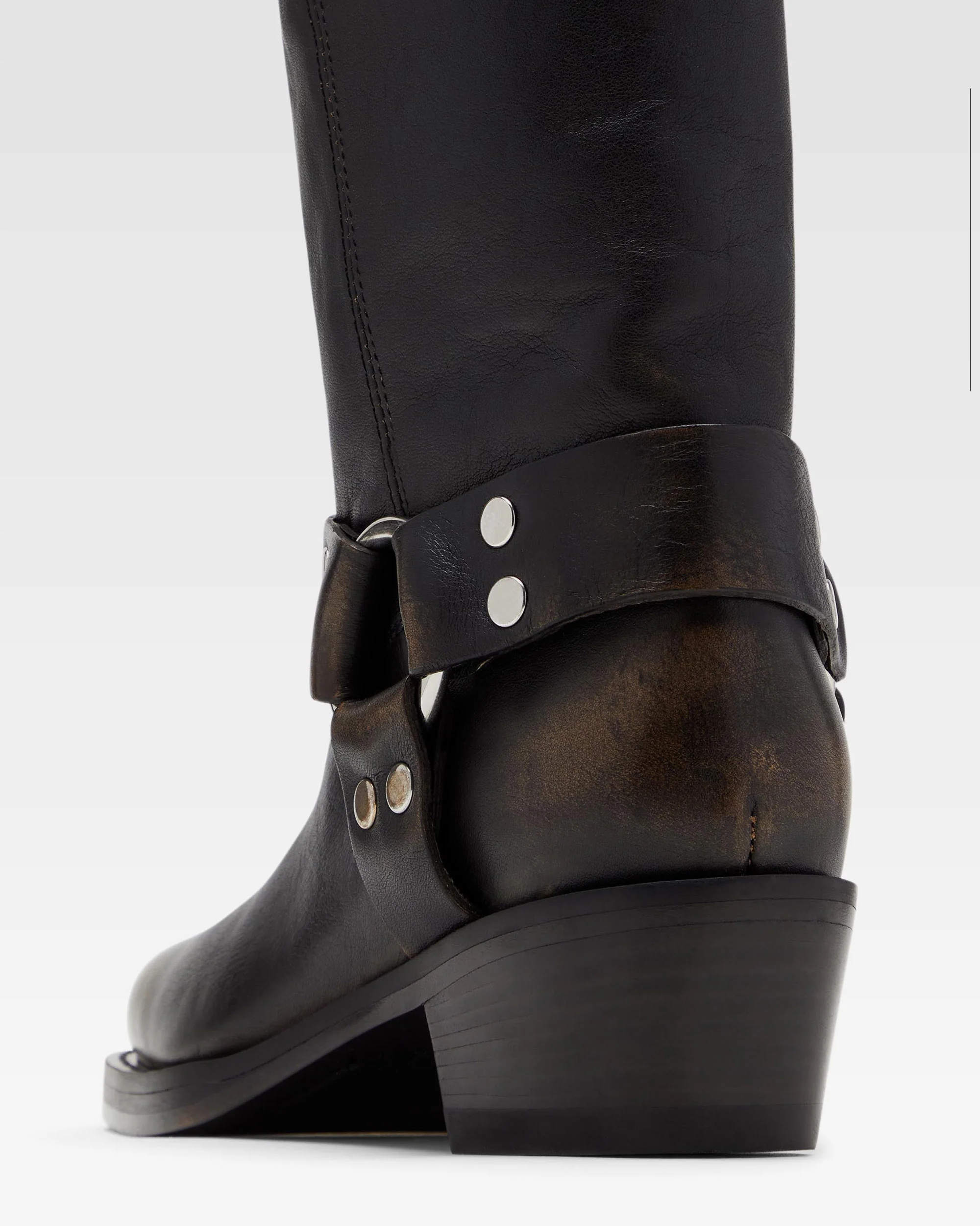 Black brushed leather boots