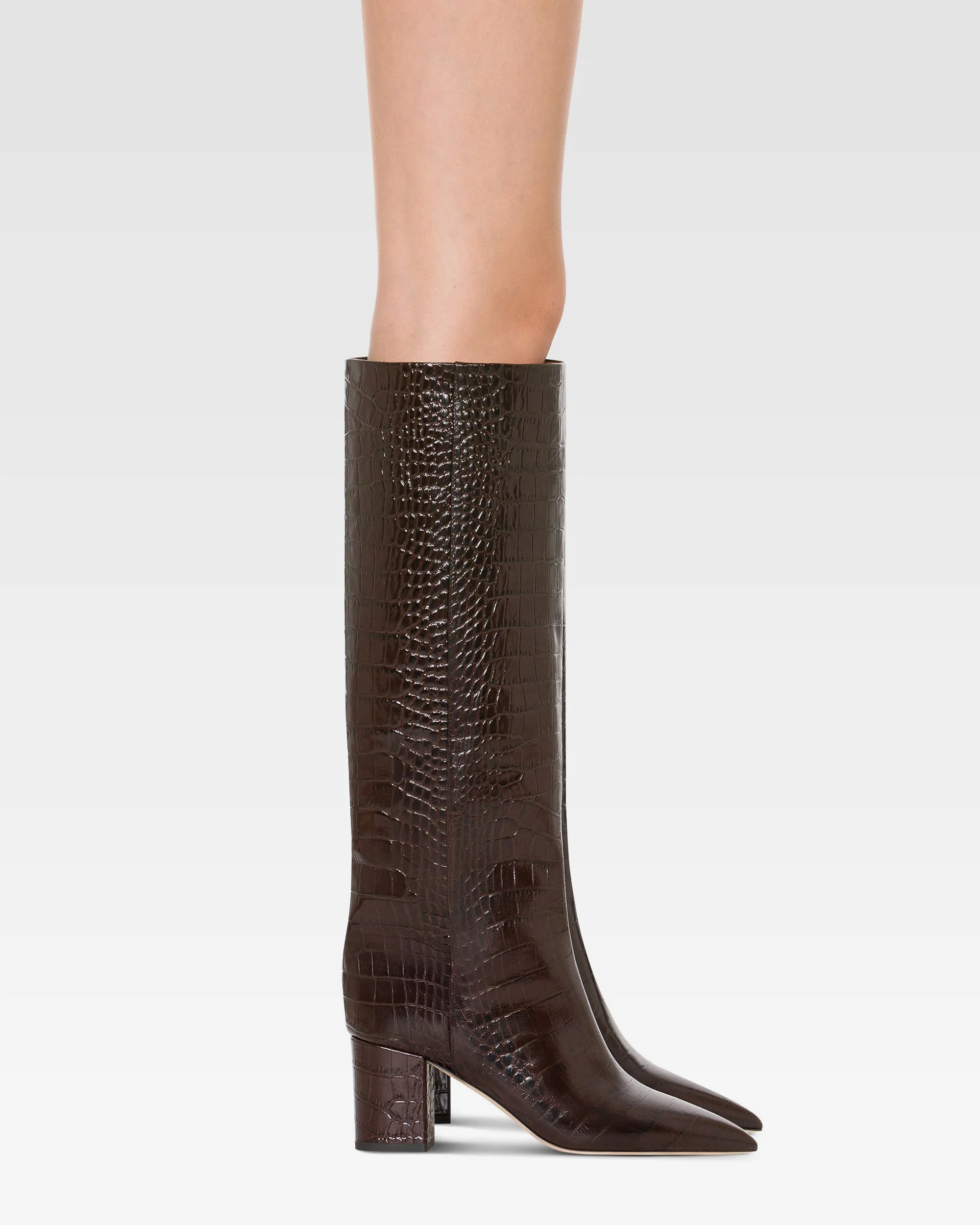 Boots in ebony croco-embossed leather 6 Boots in ebony croco-embossed leather