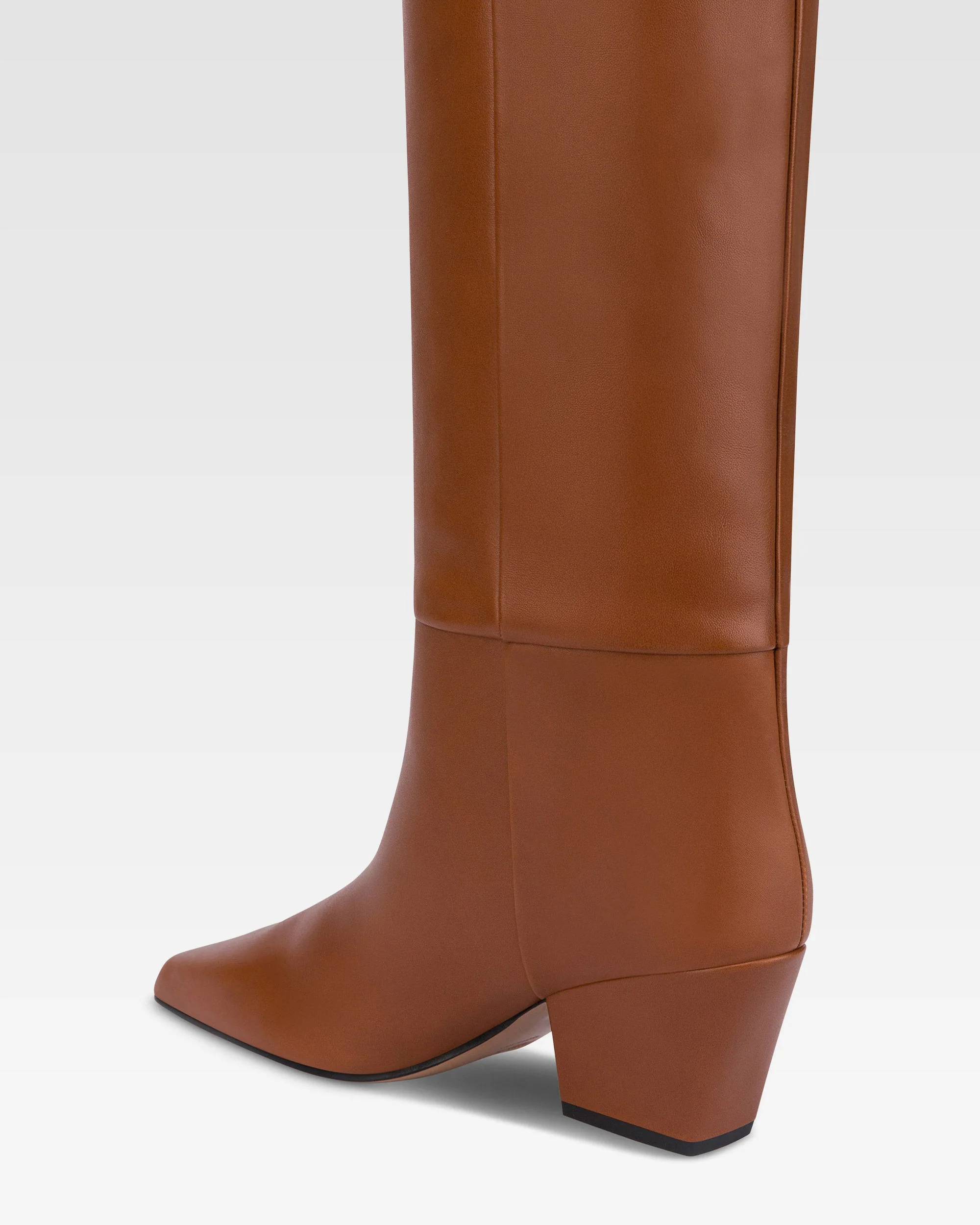 Boots in brown calf leather 5 Boots in brown calf leather
