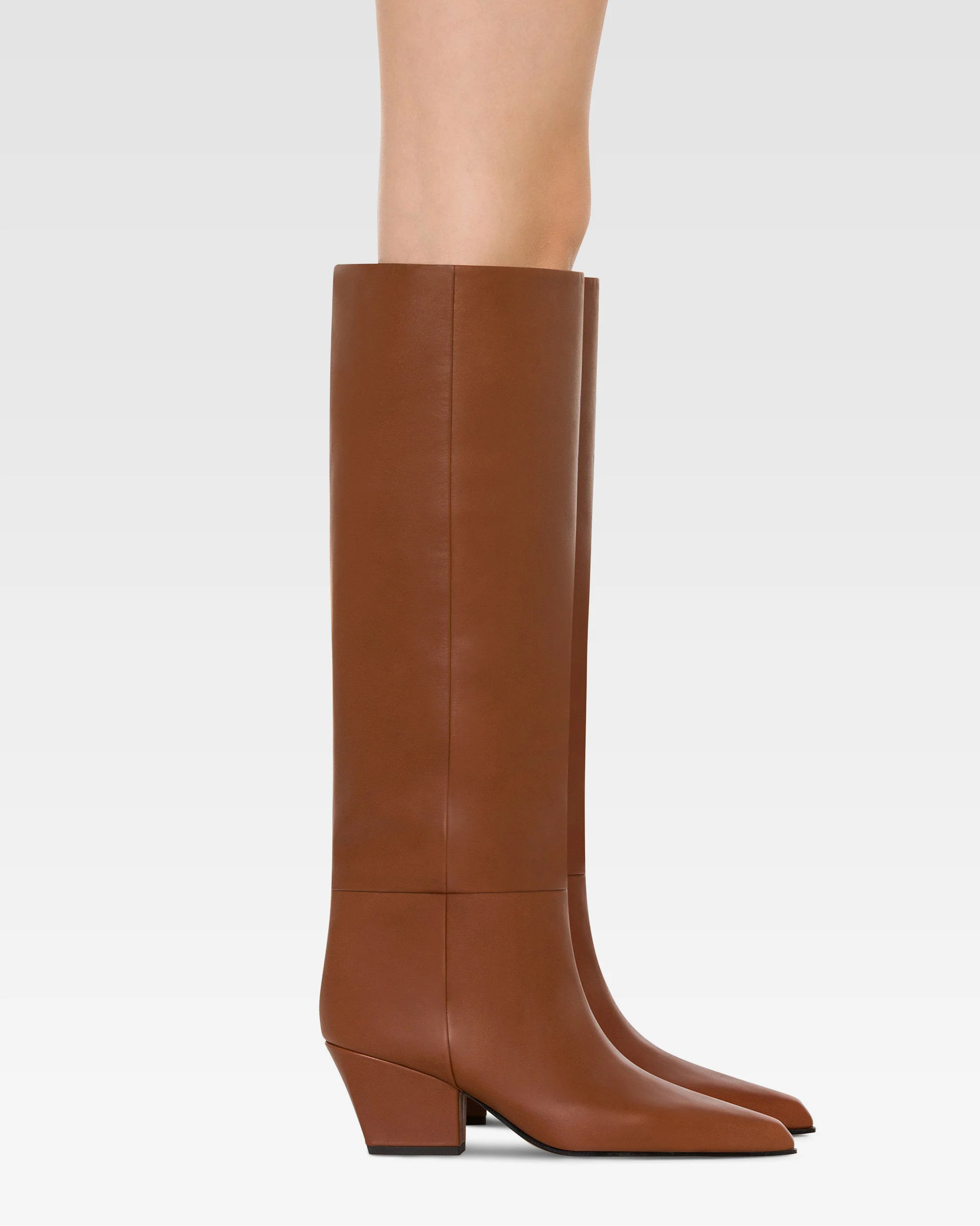 Boots in brown calf leather 6 Boots in brown calf leather