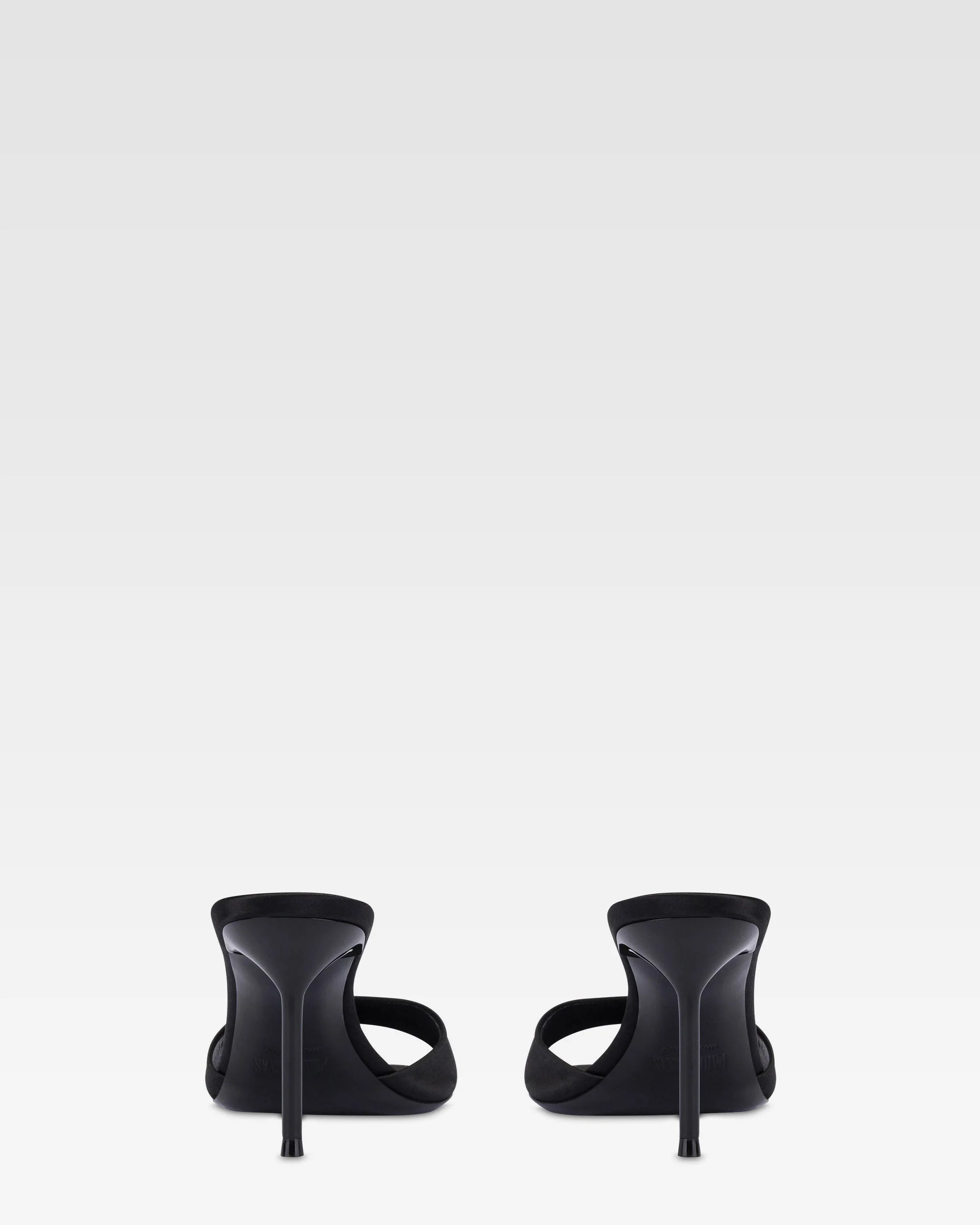 Mules in black satin.