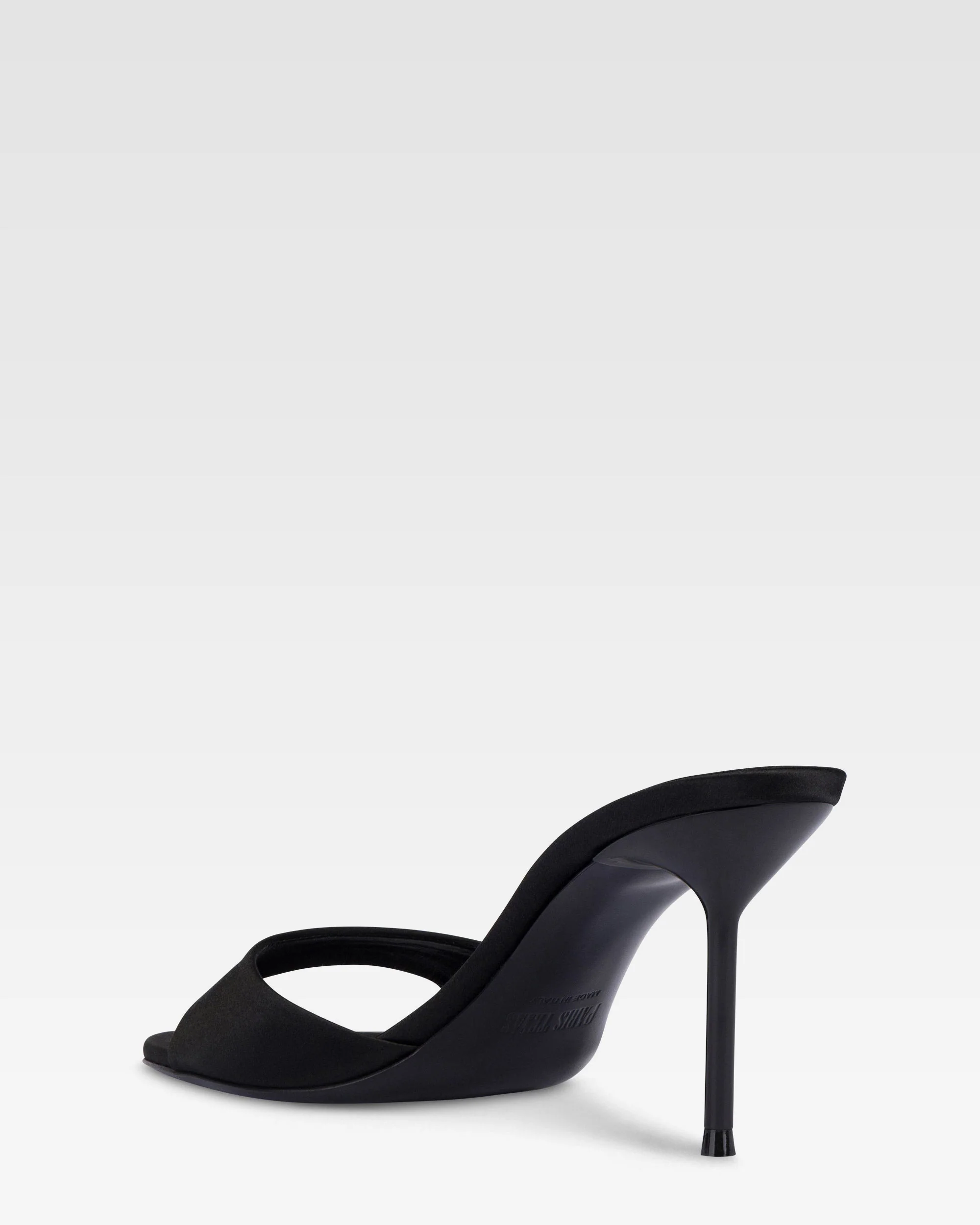Mules in black satin.