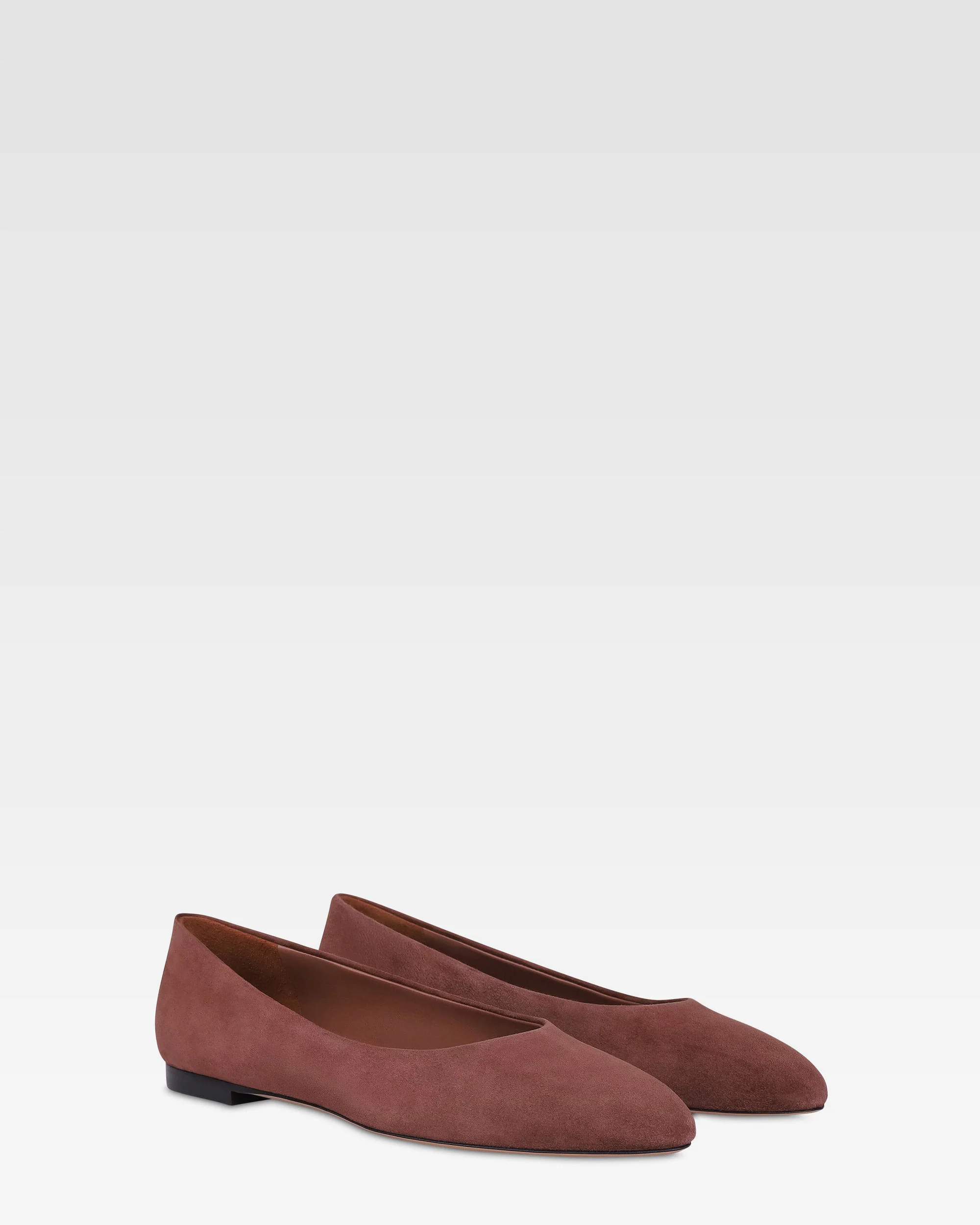 Ballet flats in mahogany suede leather