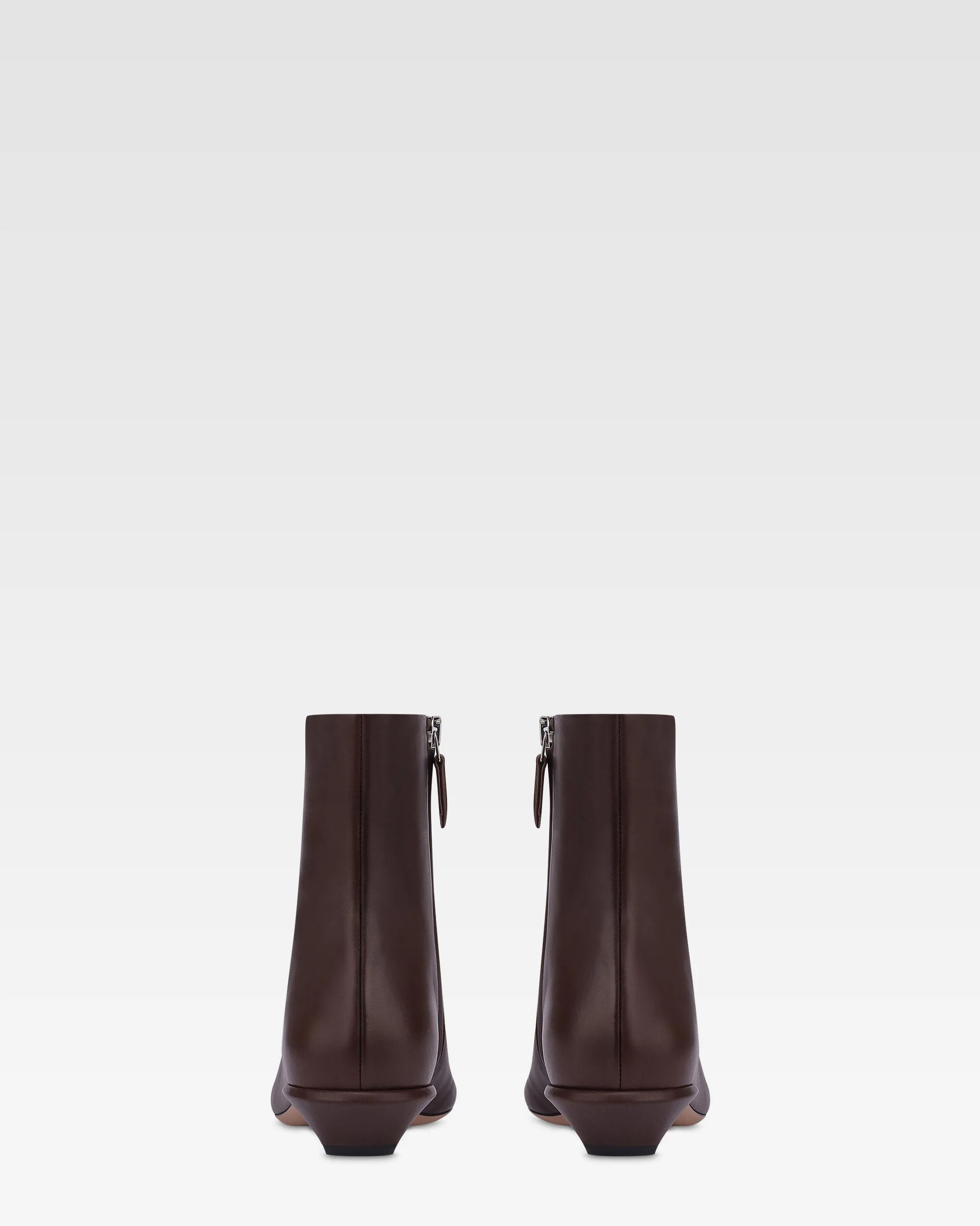 Ankle boots in mocha calf leather