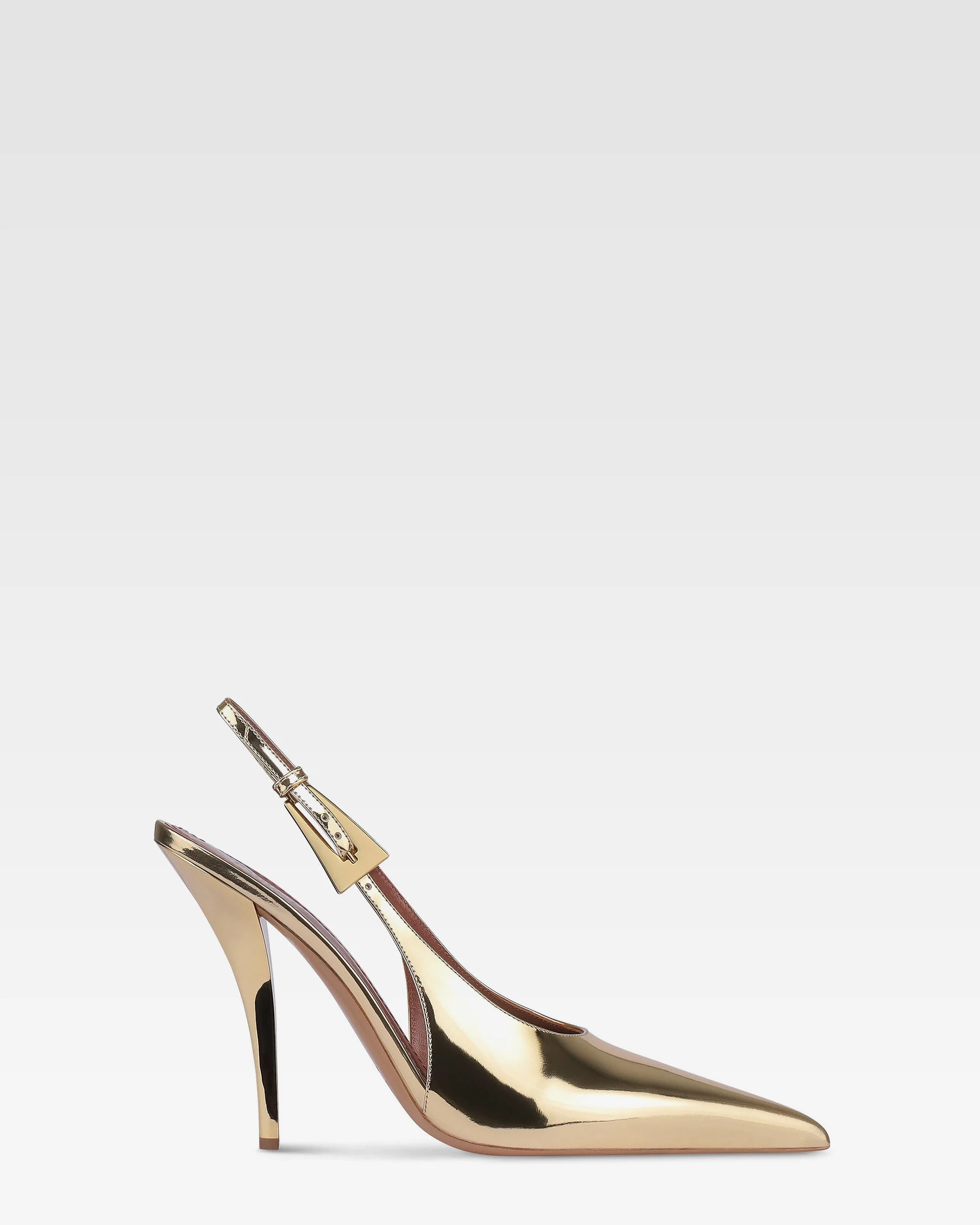 Slingbacks in gold mirror-effect leather