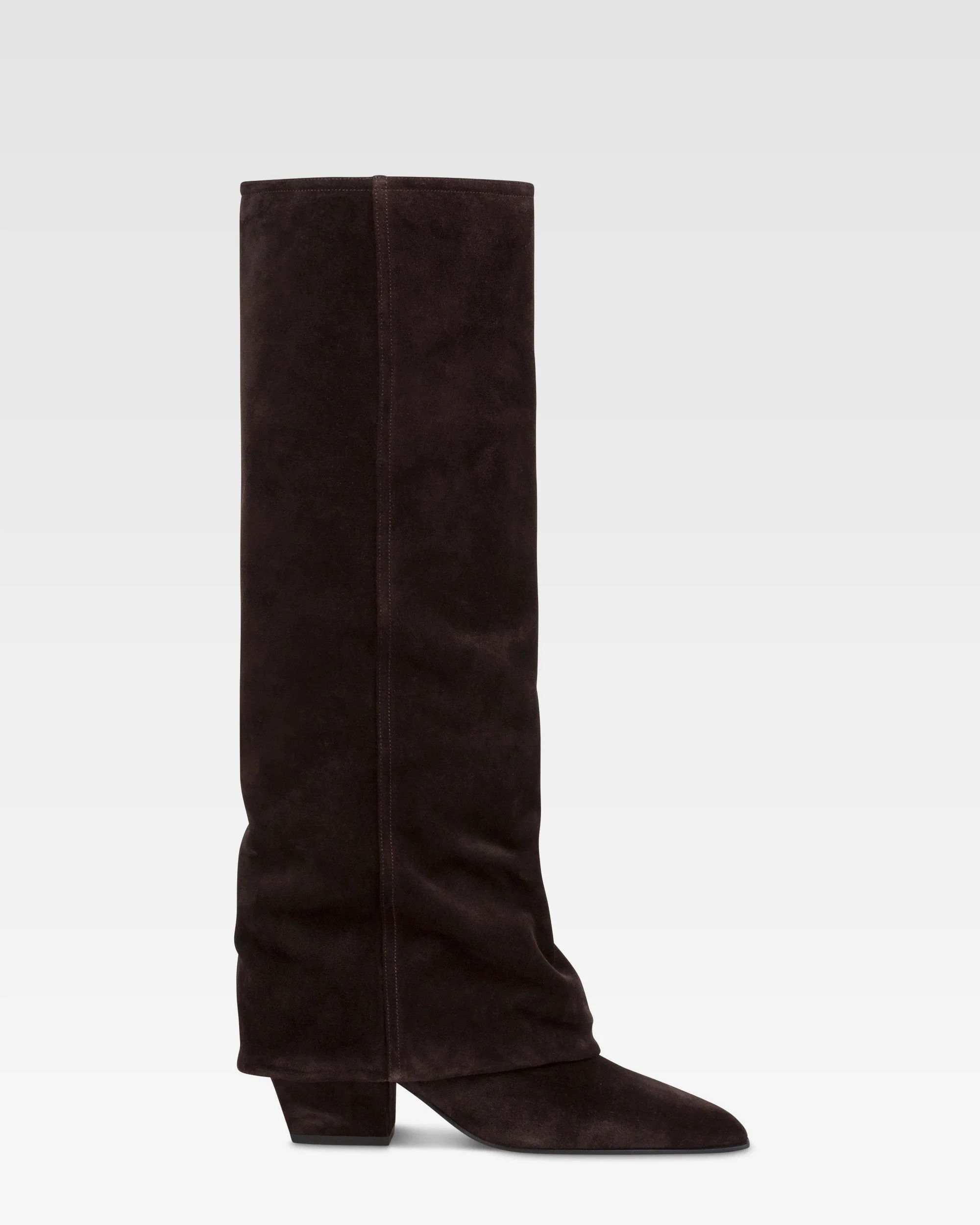 Fold-over boots in ebony calf suede leather.